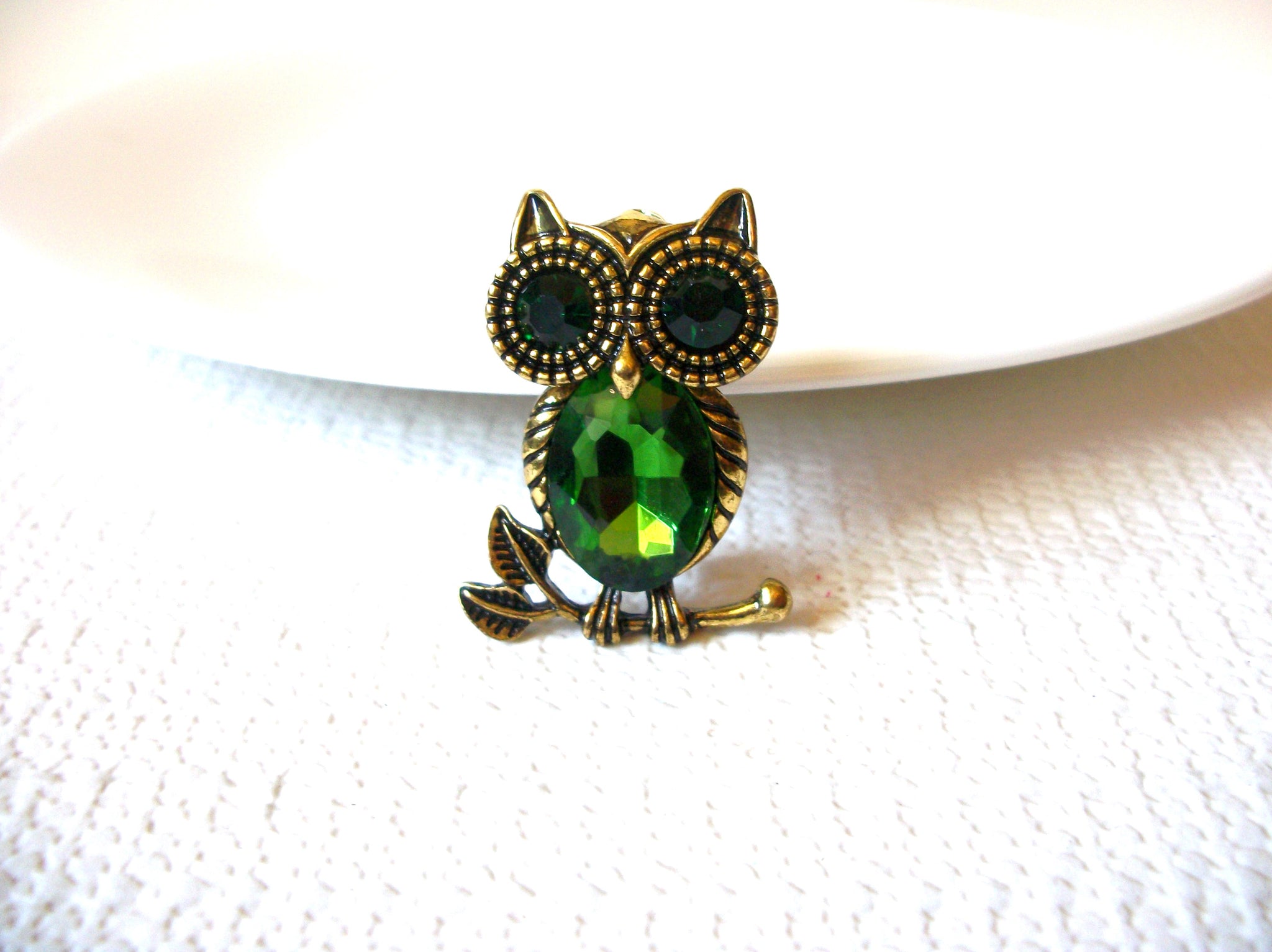 Retro Big Eyes Owl Pin Brooch 80220