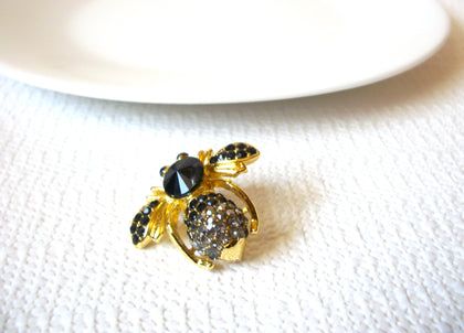 Retro Gold Toned Austrian Rhinestones Bee Brooch Pin 80620