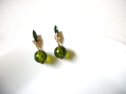 Vintage Green Glass Rhinestone Earrings 80320