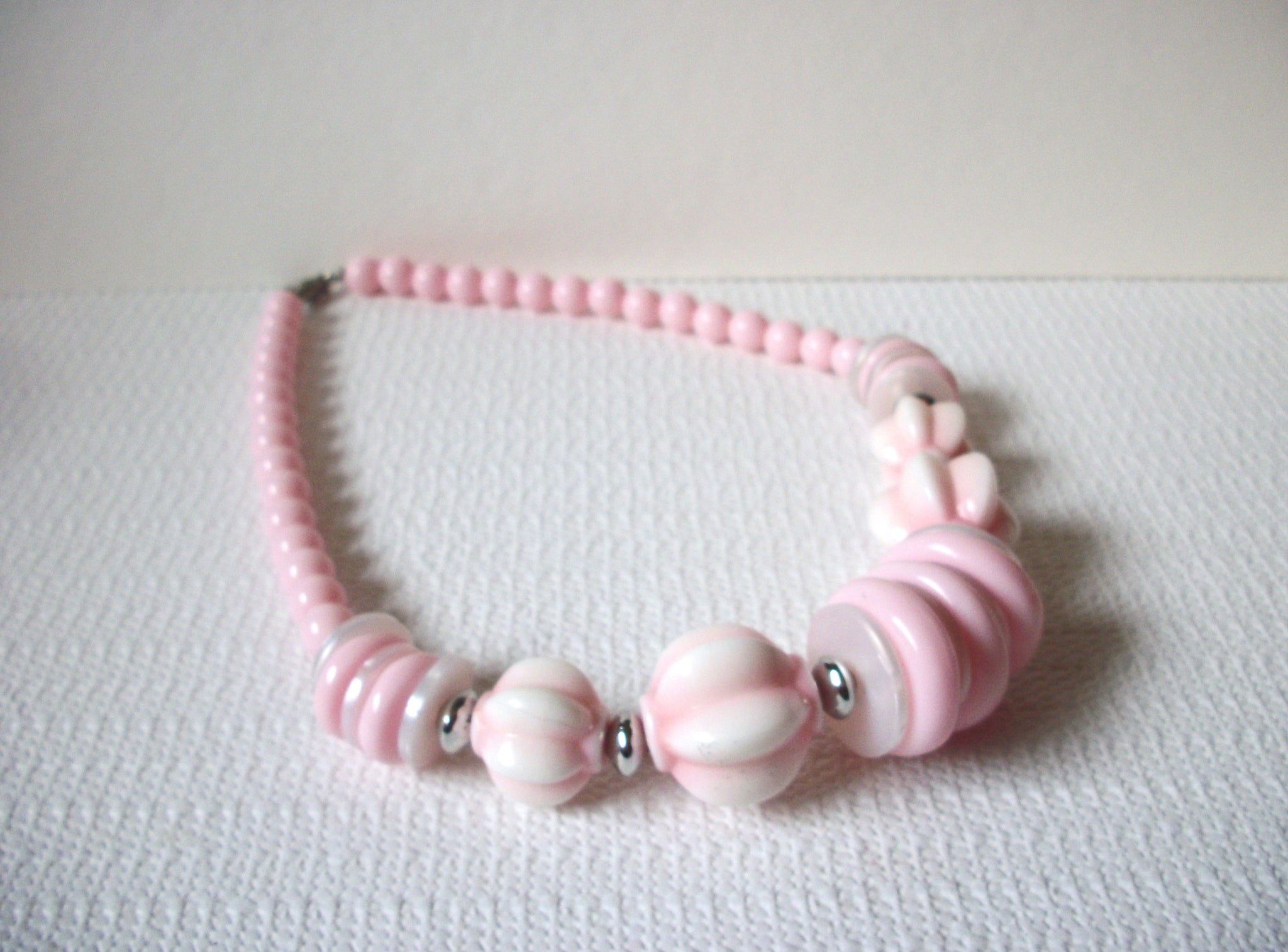 Retro Pink White Chunky Necklace 80320