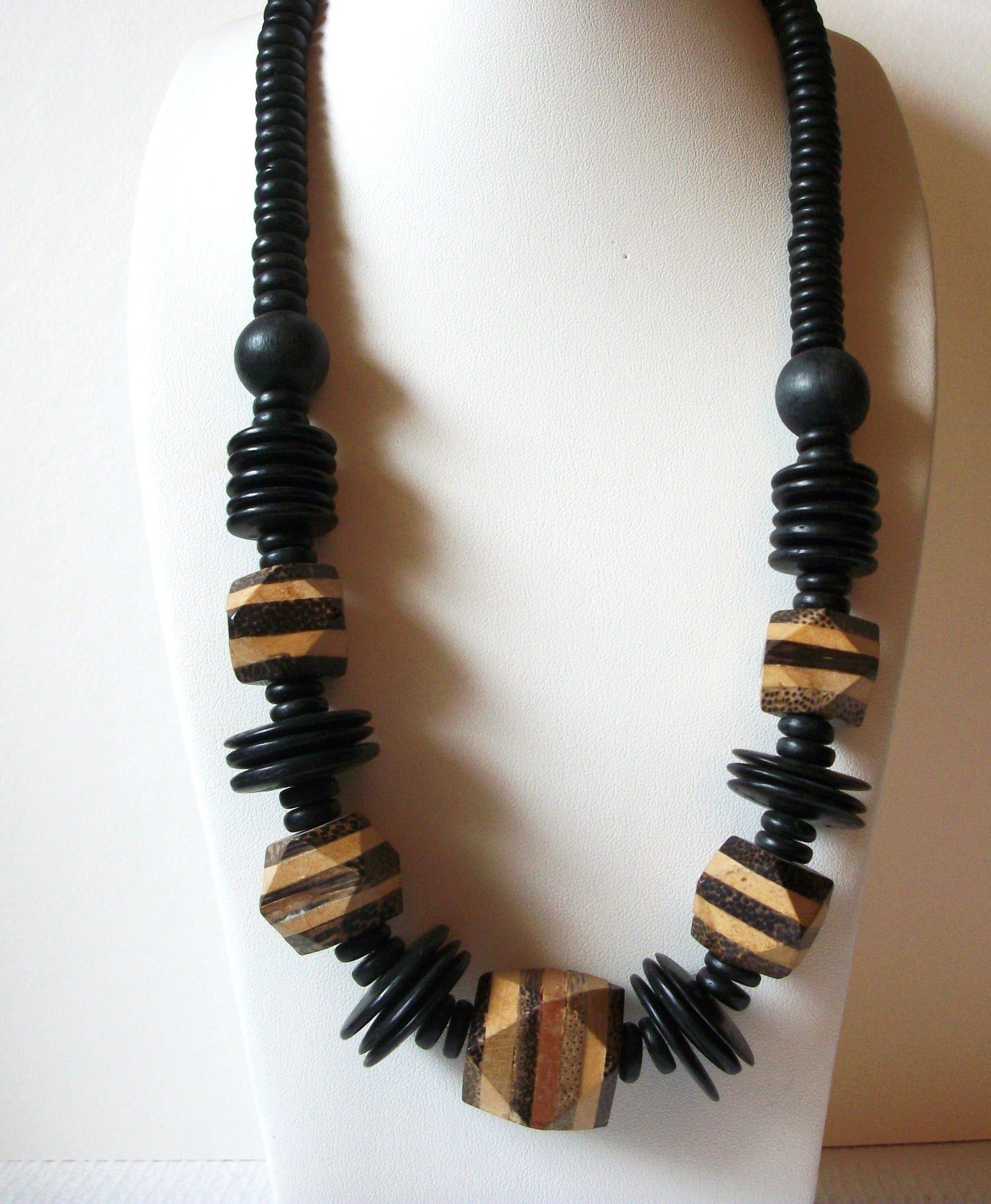 African Rustic Wood Necklace 80320