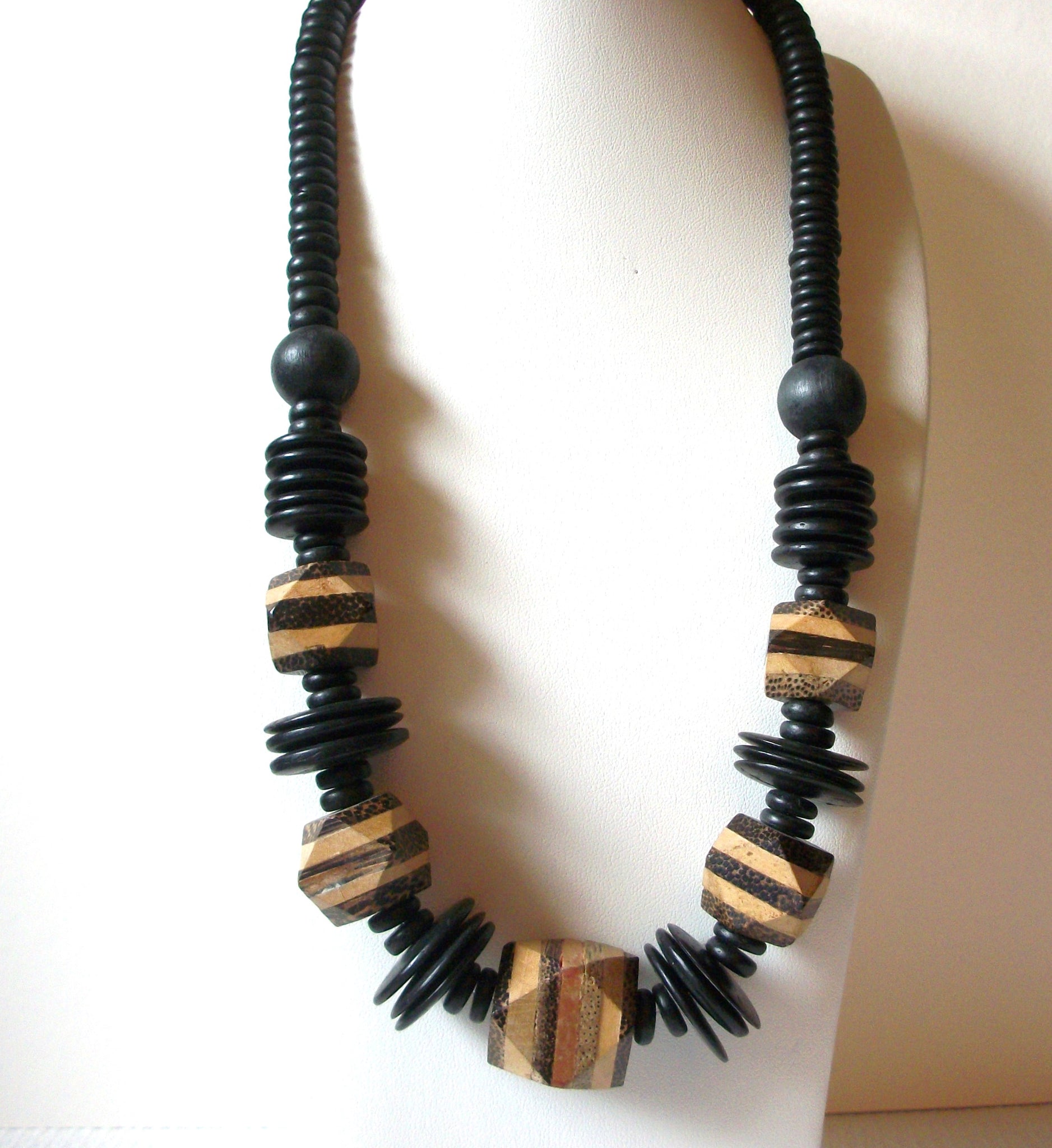 African Rustic Wood Necklace 80320