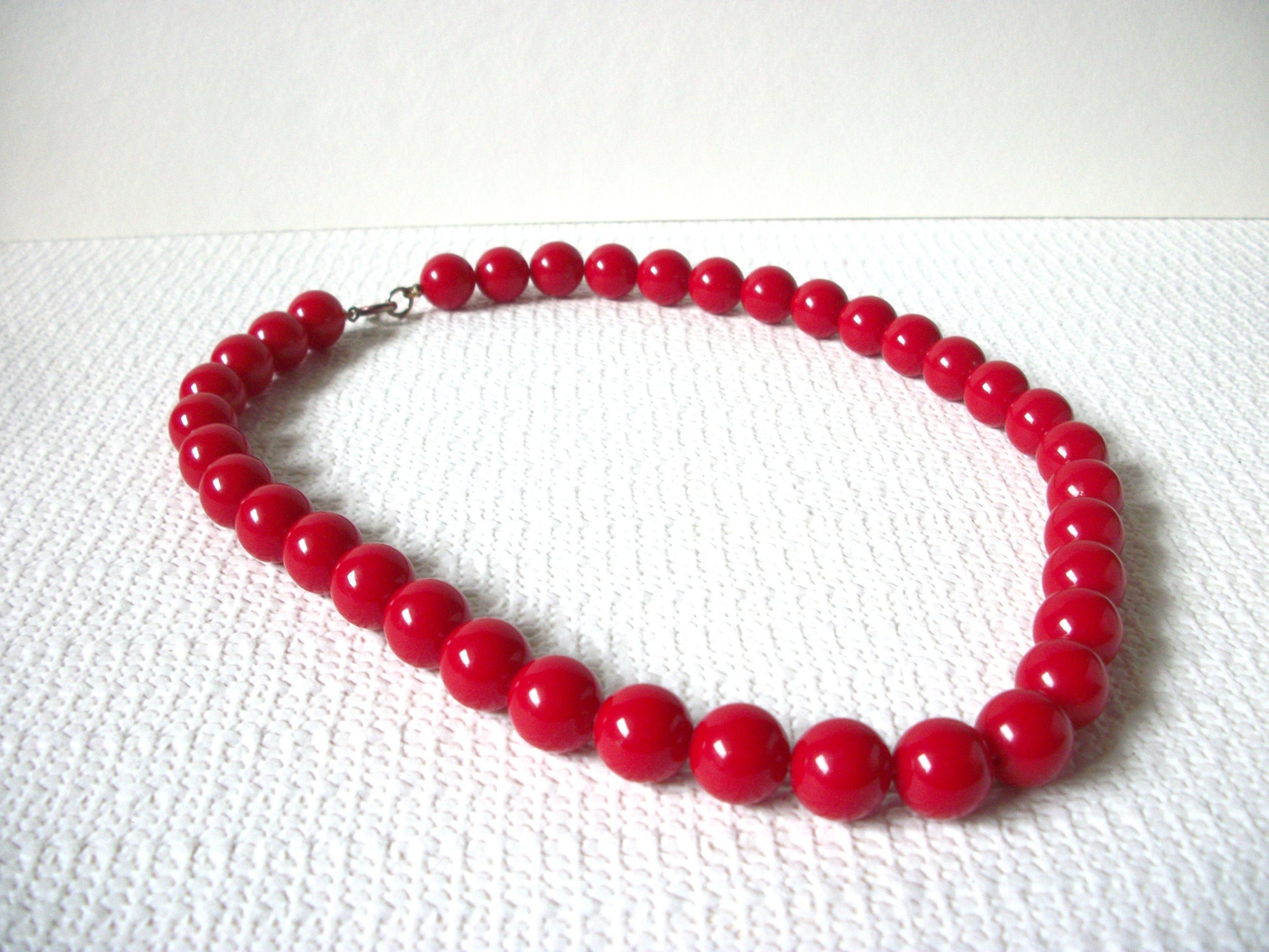 Retro Red Necklace 80520