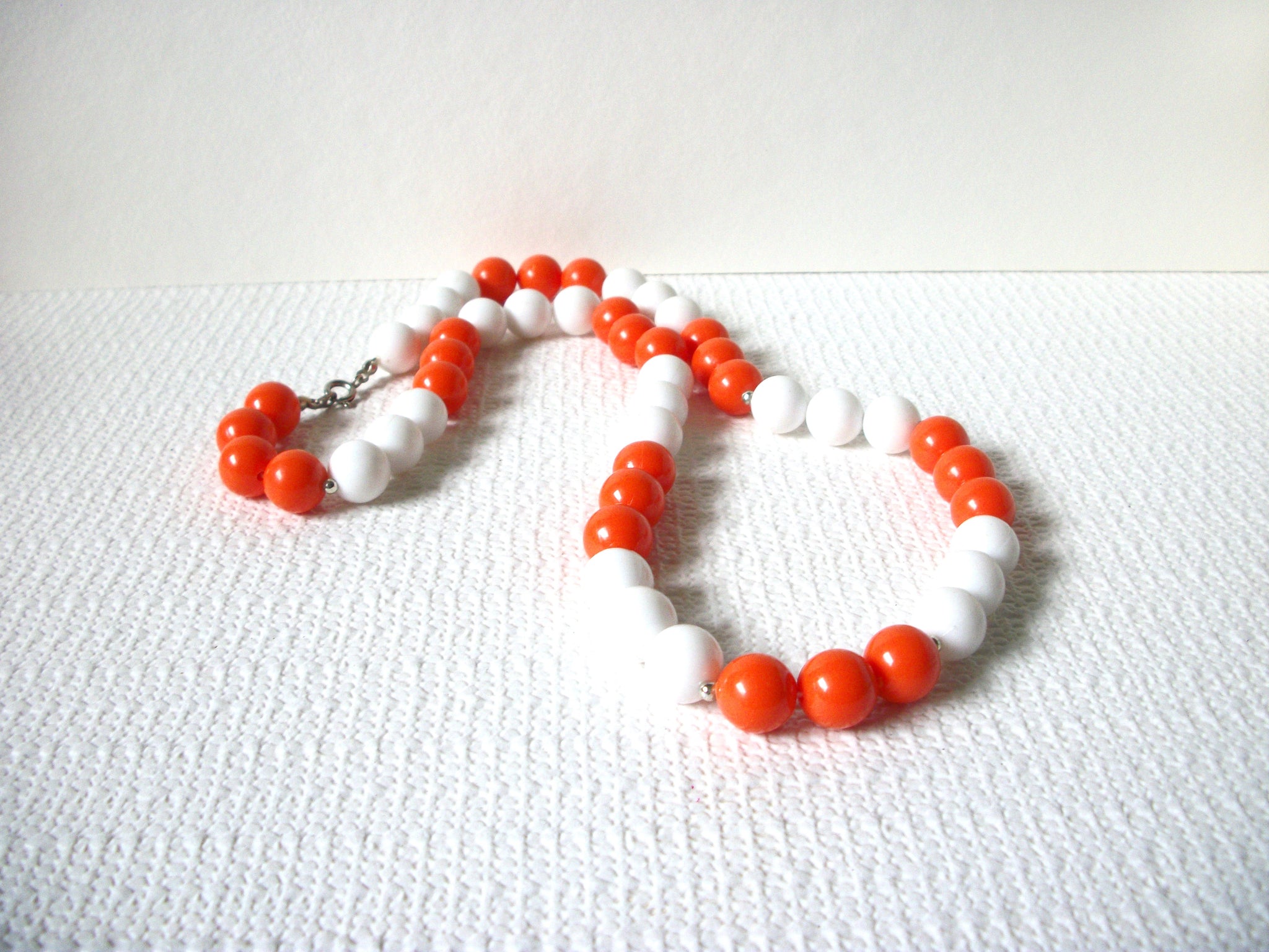 Retro White Orange Necklace 80520