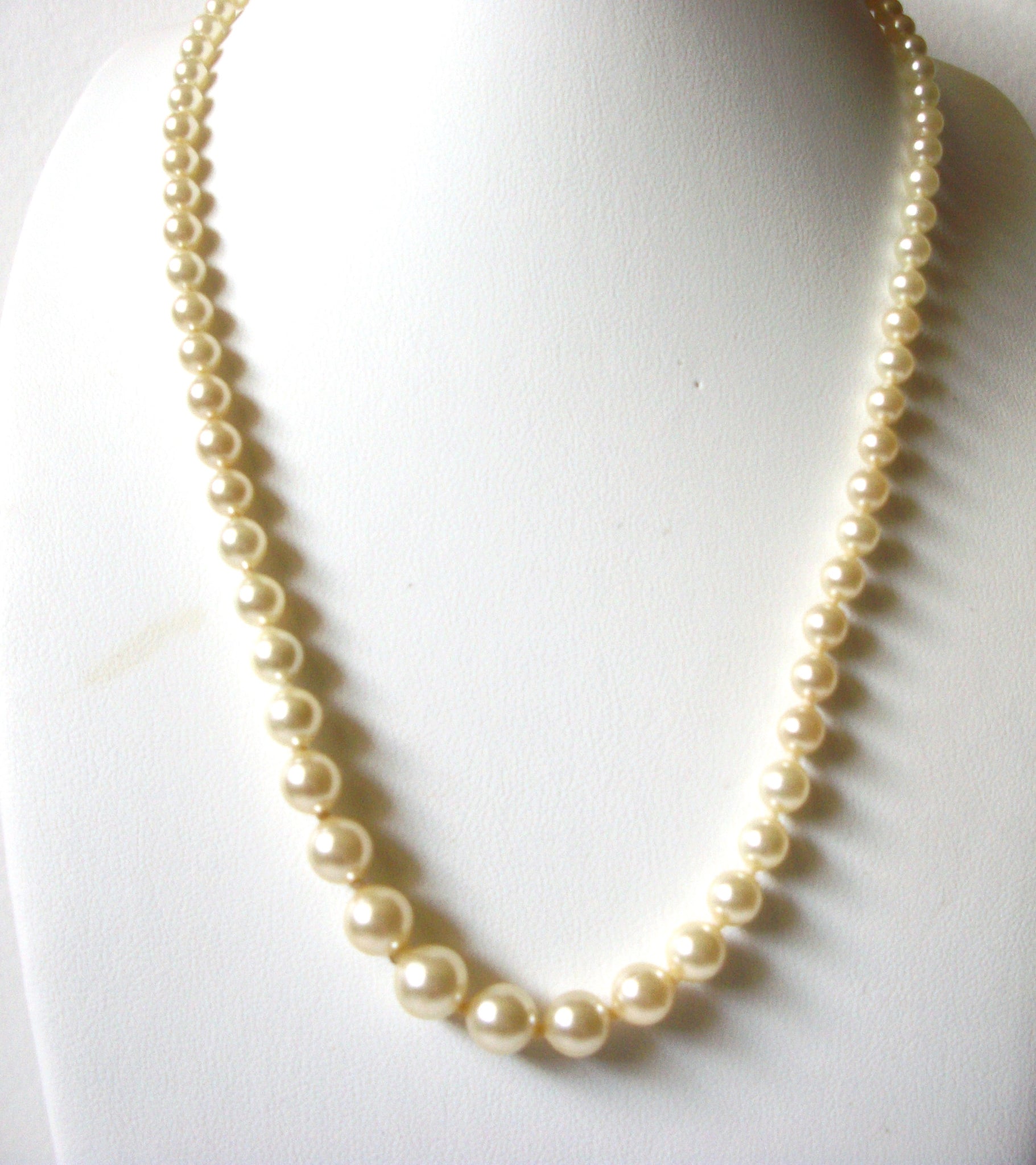 Vintage Glass Pearl Necklace 80720