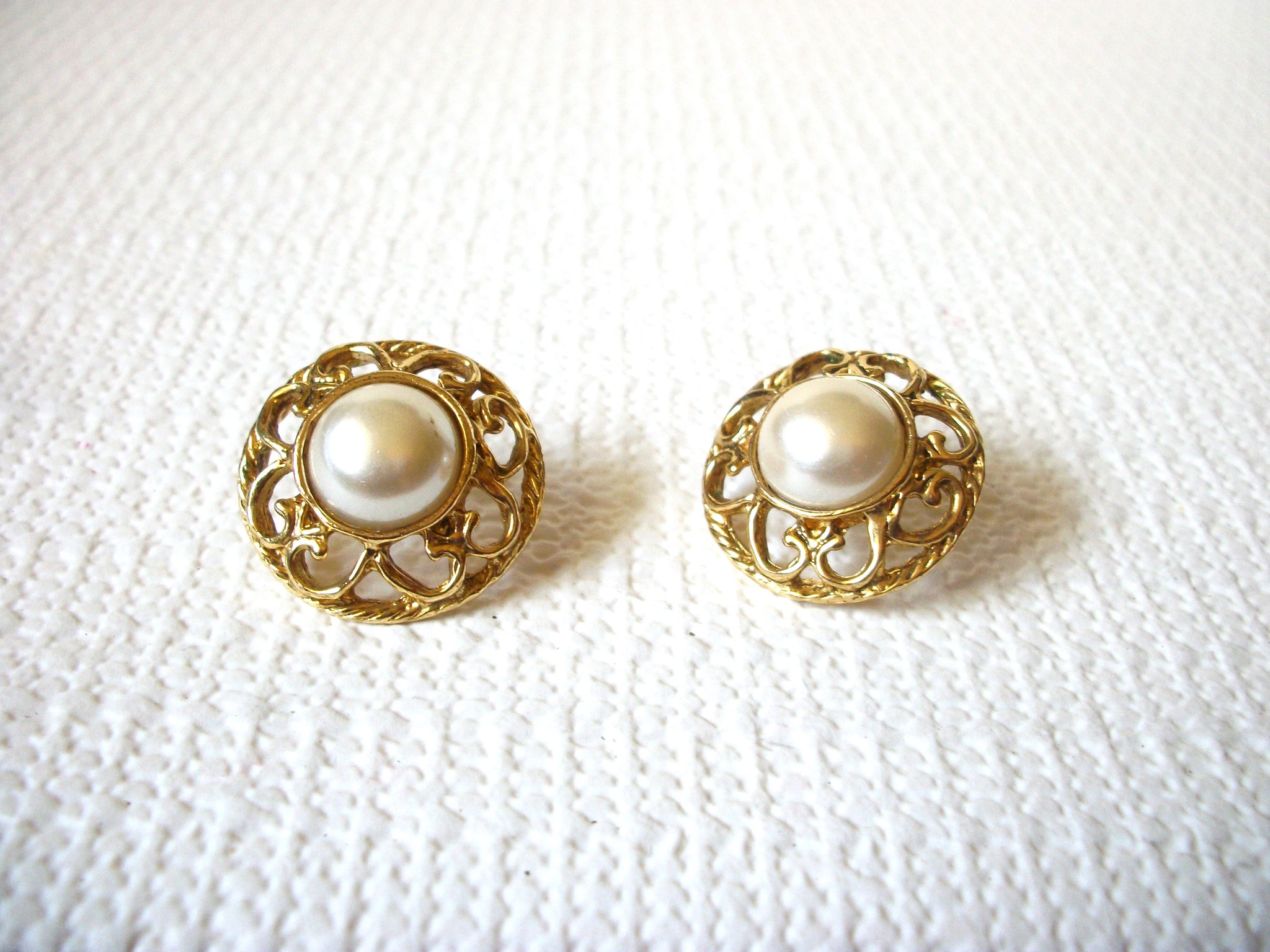 Vintage Faux Pearl Earrings 80820