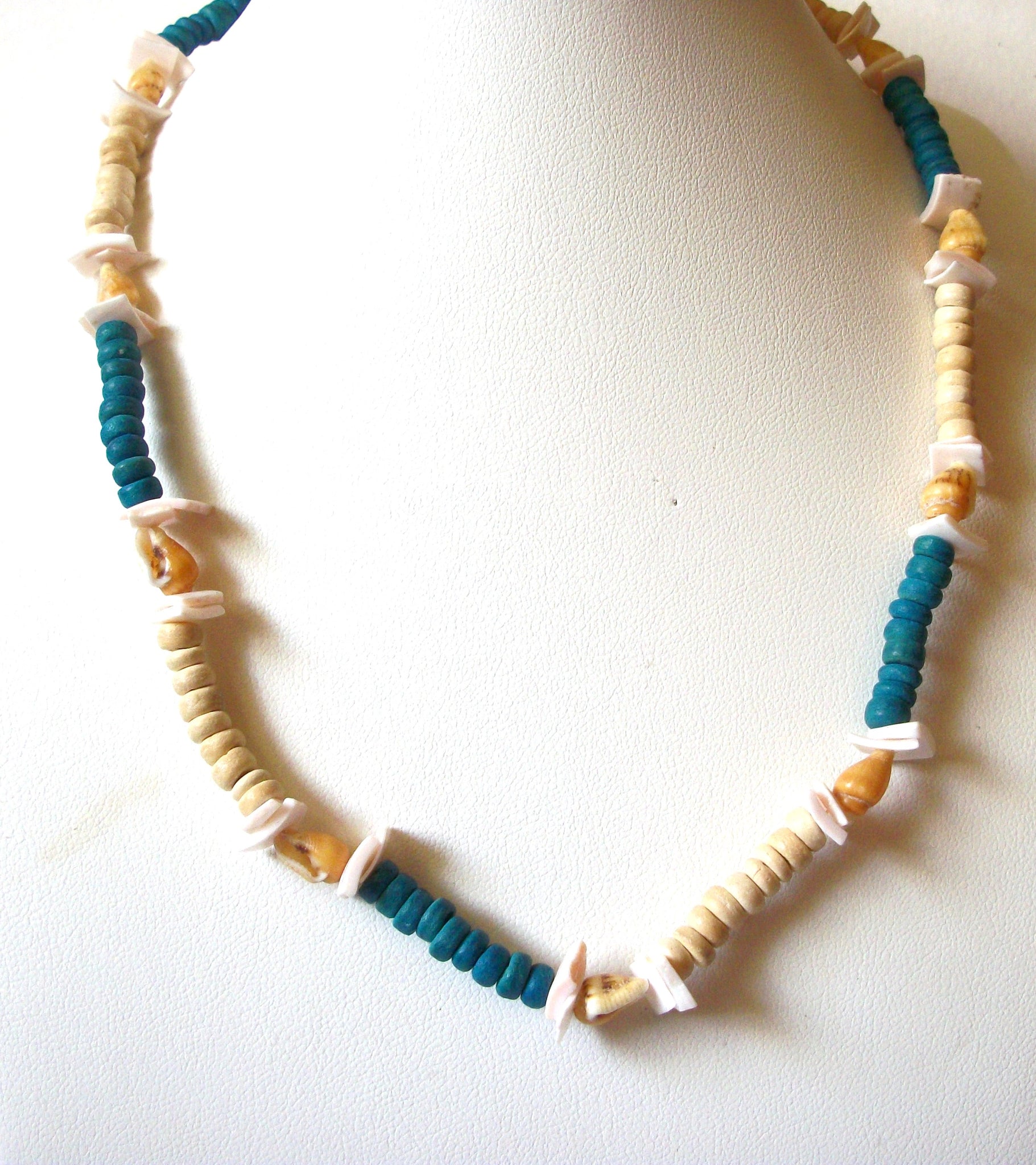 Bohemian Wood Shell Necklace 81120