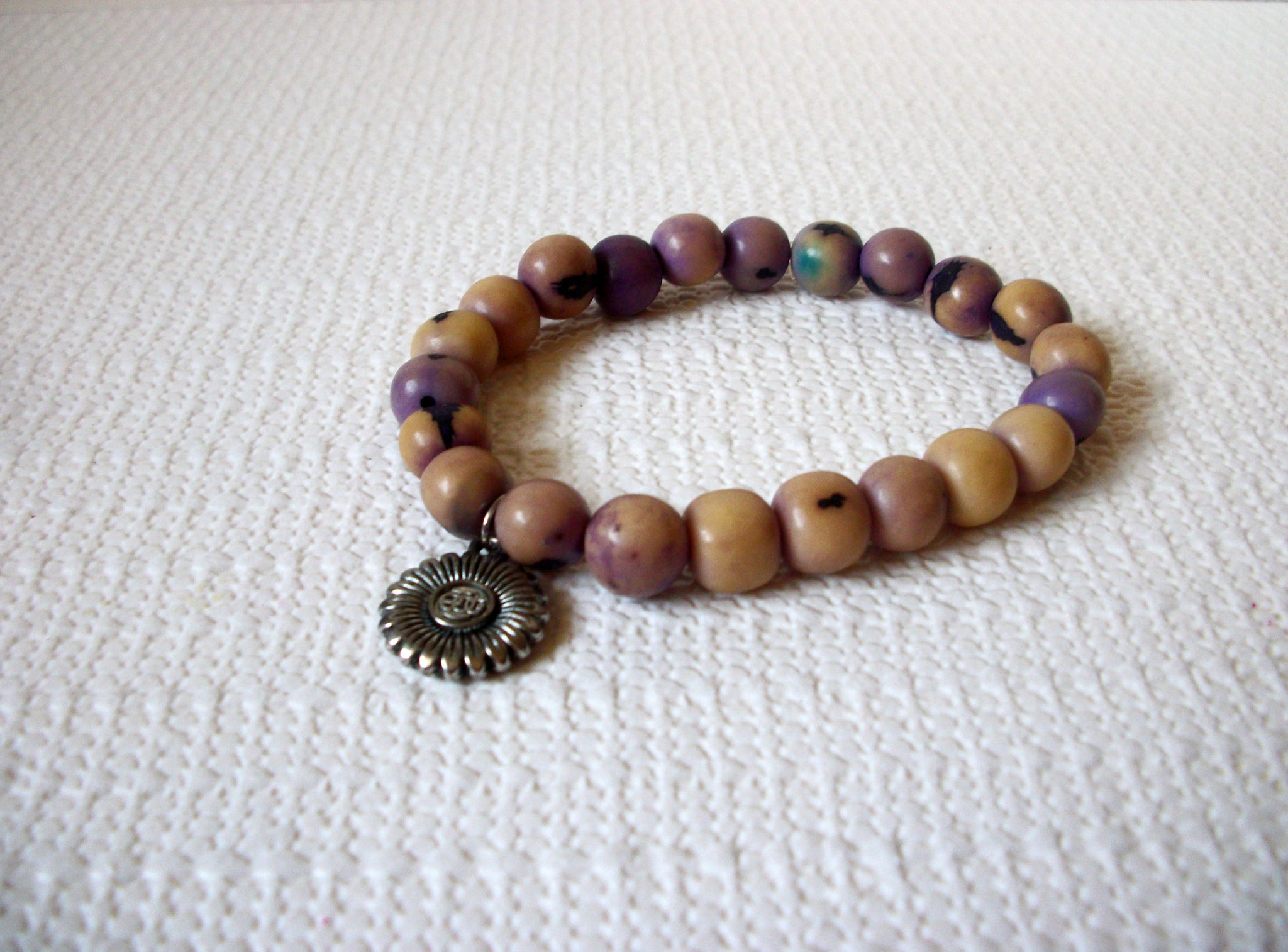 Vintage Exotic Nut Beads Bracelet 81120