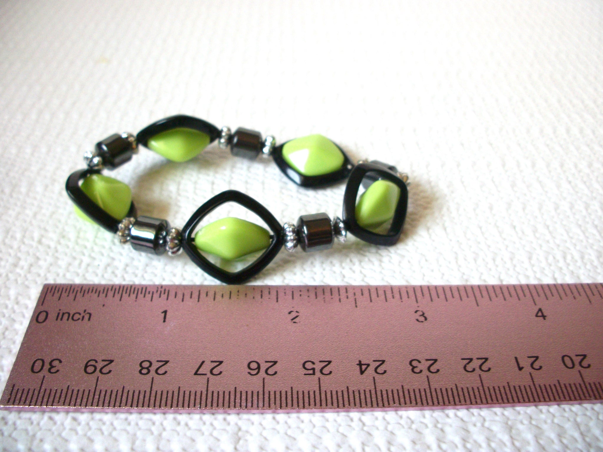 Retro Lucite Lime Green Black Bracelet 81720
