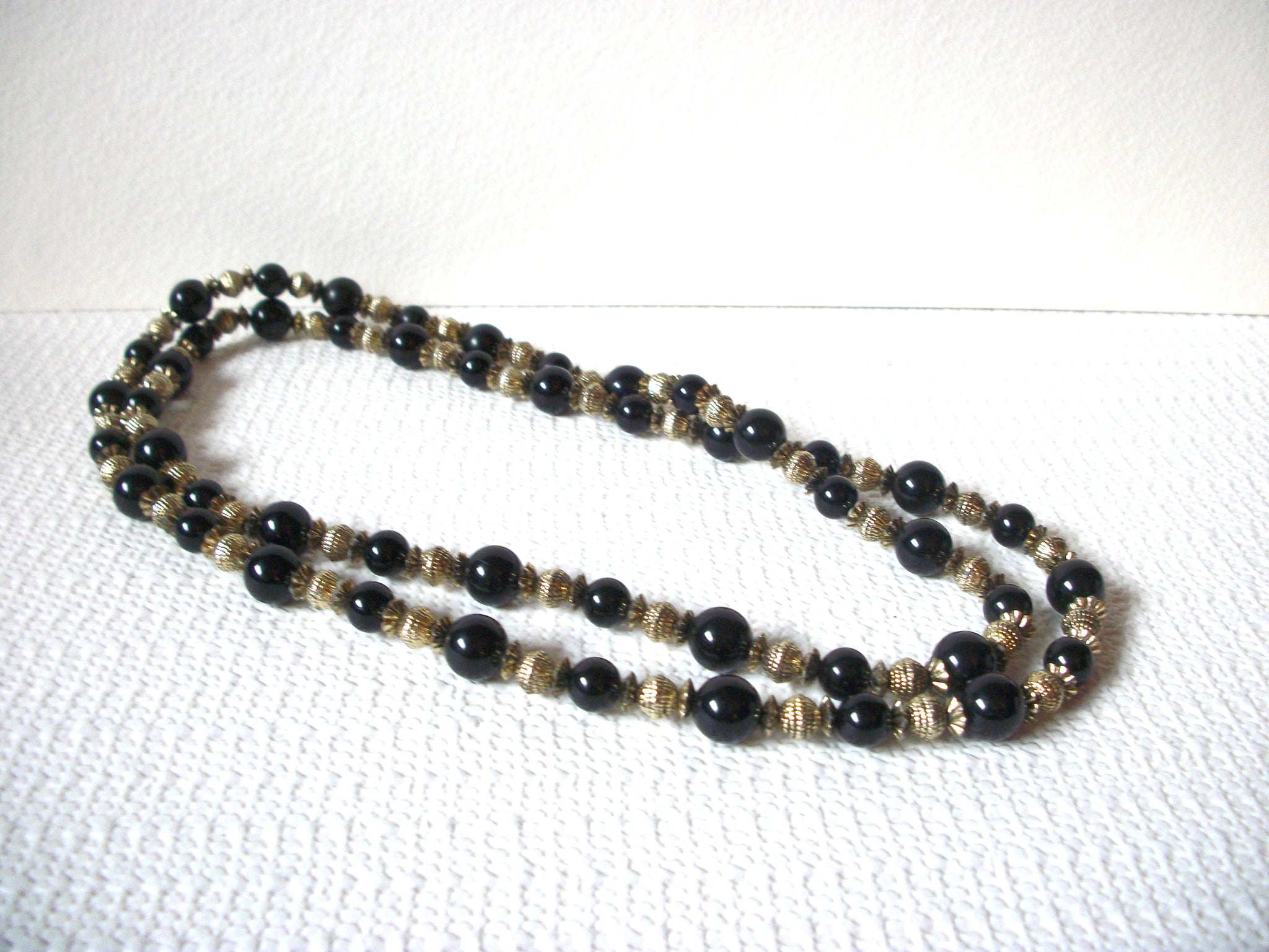 Vintage Black Gold Necklace 81720