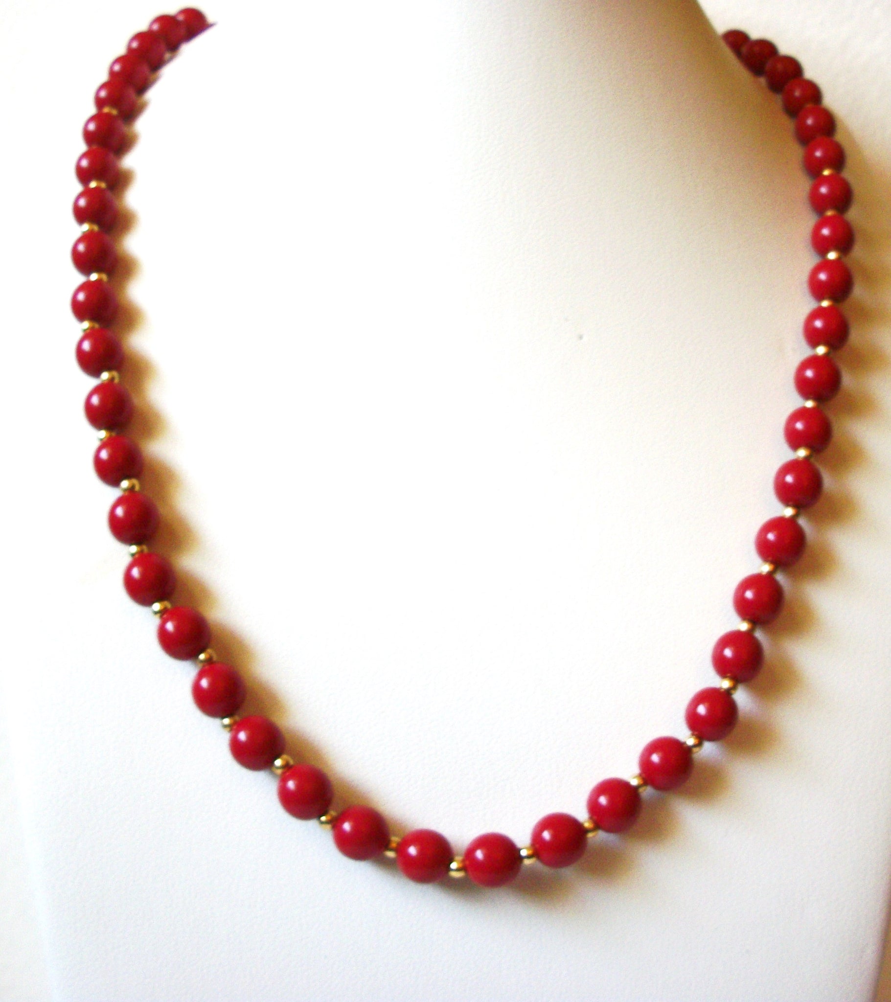 Vintage Red Gold Necklace 81520