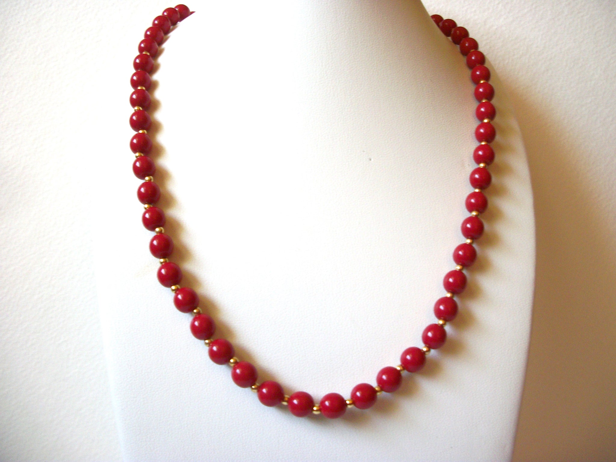 Vintage Red Gold Necklace 81520