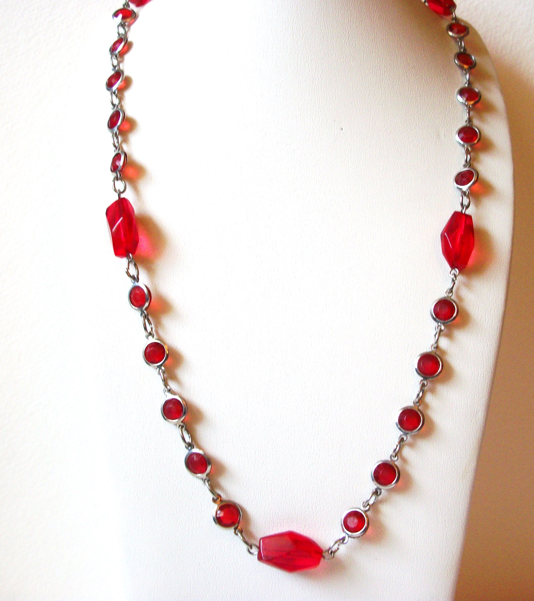 Vintage Silver Red Necklace 81520