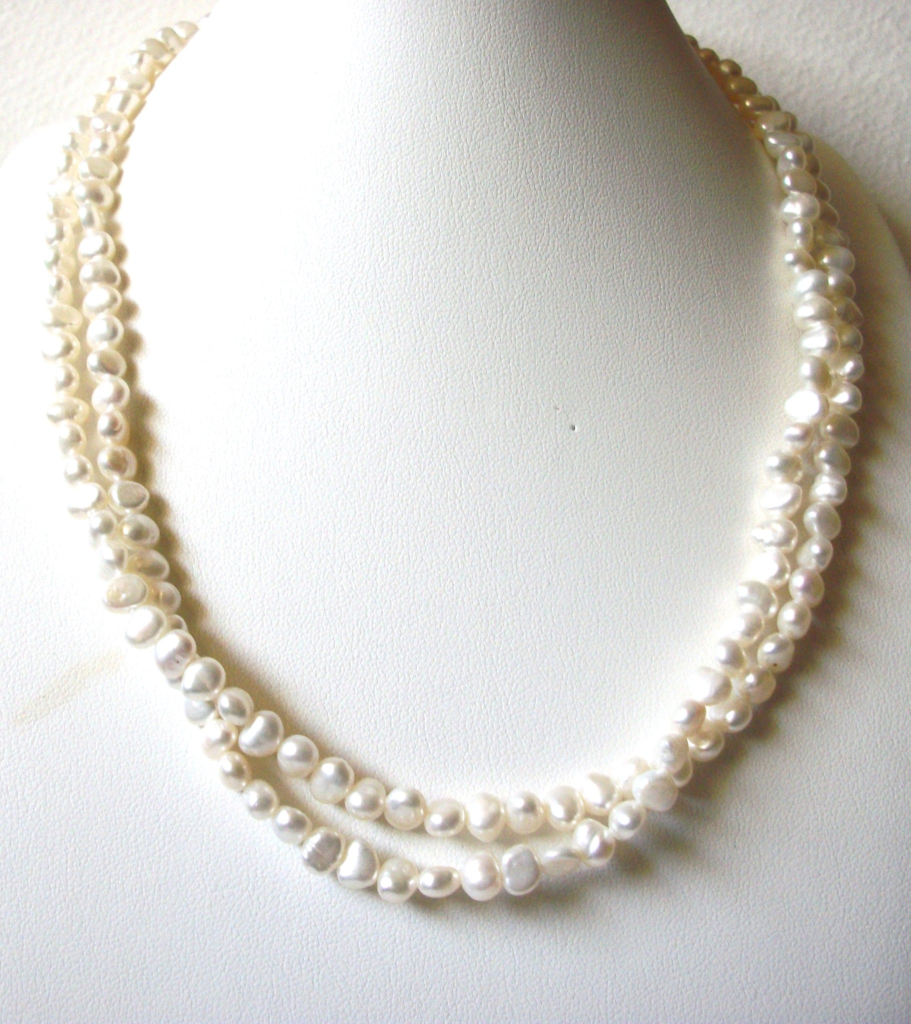 Vintage Pearl Necklace 81820