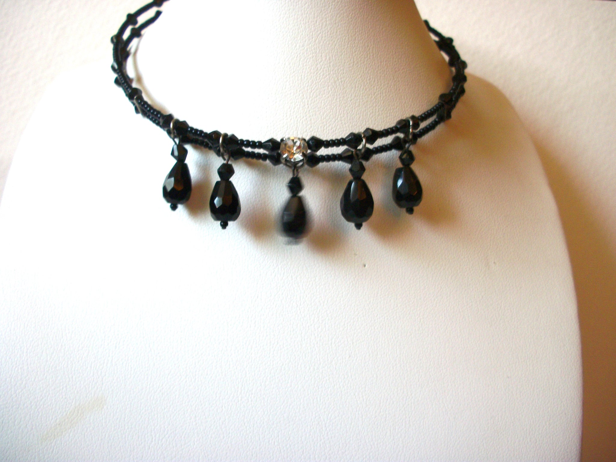 Vintage Black Choker Necklace 81820