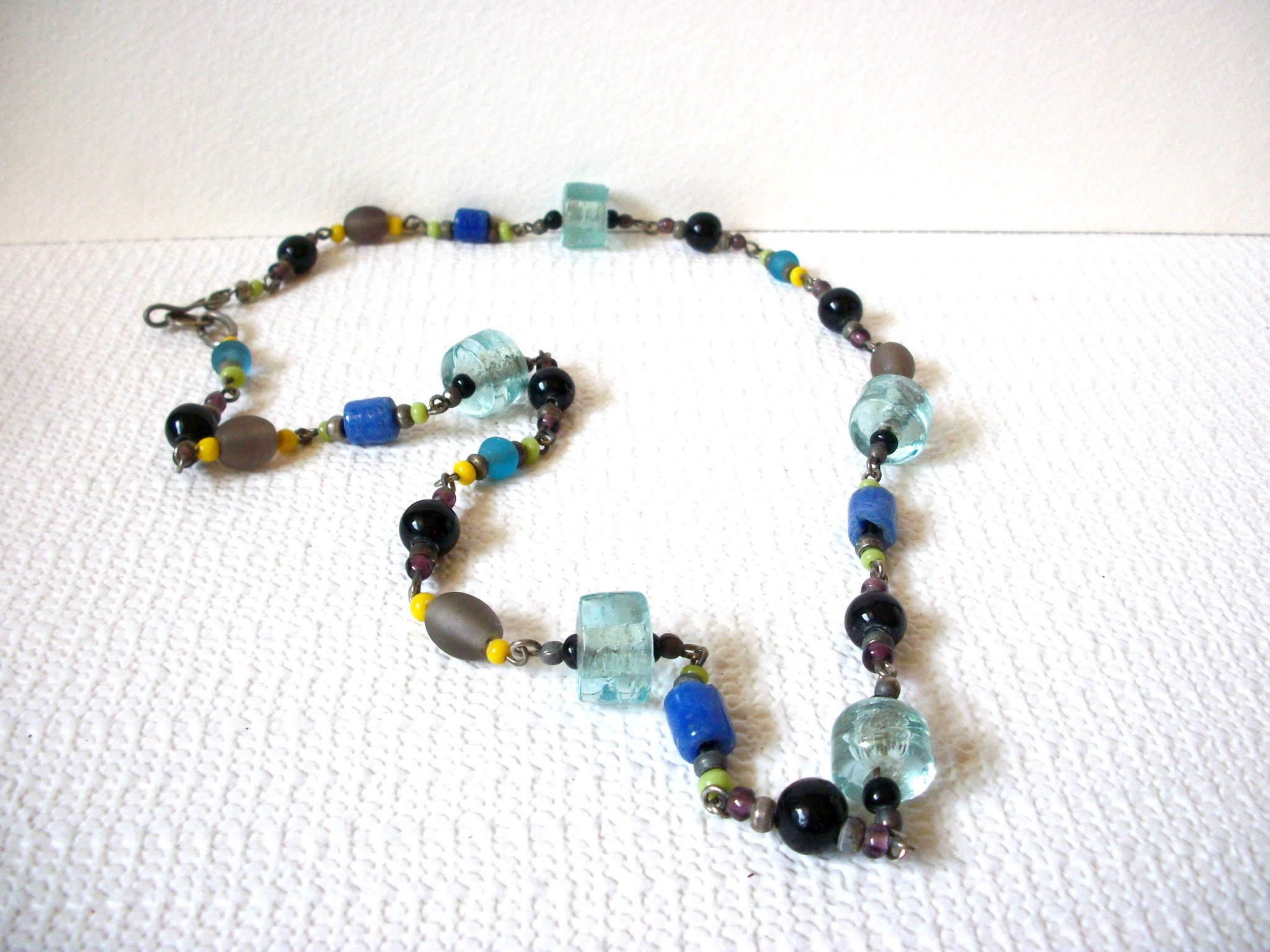 Vintage Blue Glass Onyx Necklace 81920