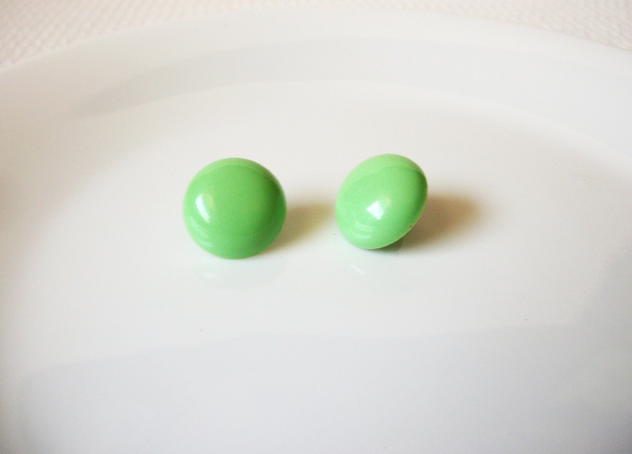 Retro Pale Green Earrings 81920