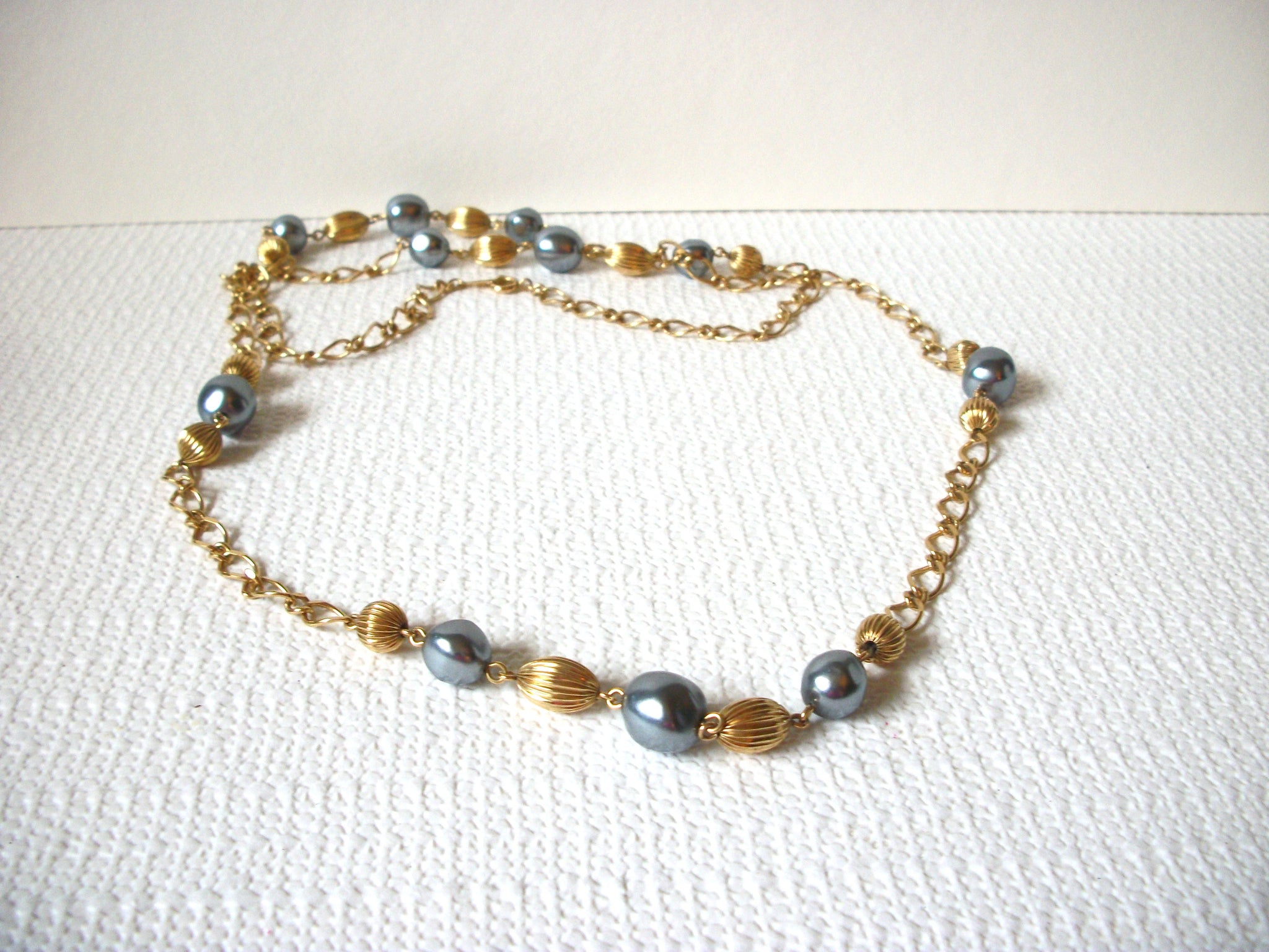 Retro Gold Gray Necklace 82020