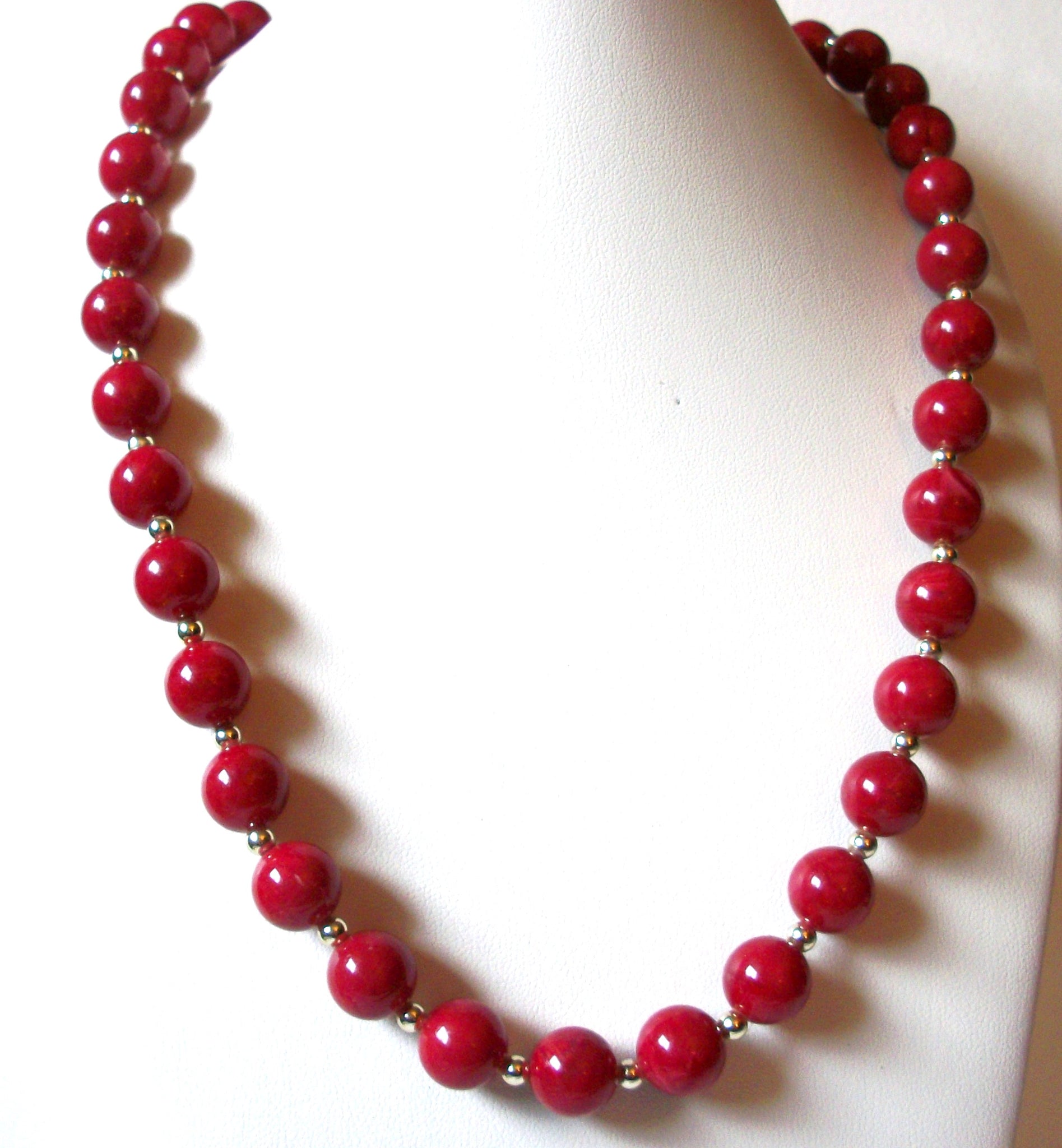 Retro Red Necklace 82120