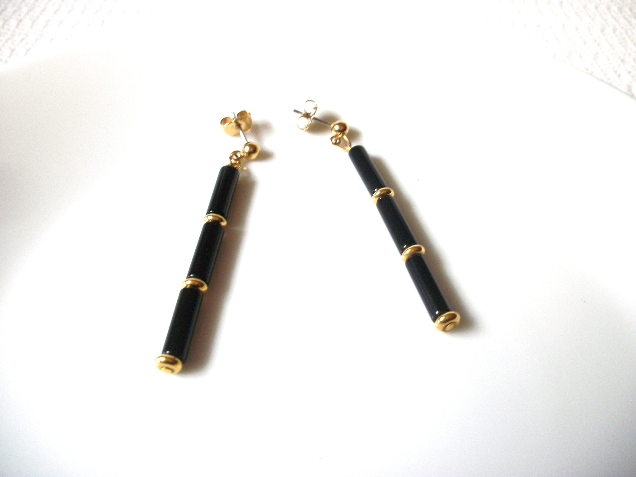 Vintage Gold Black Lucite Earrings 82520