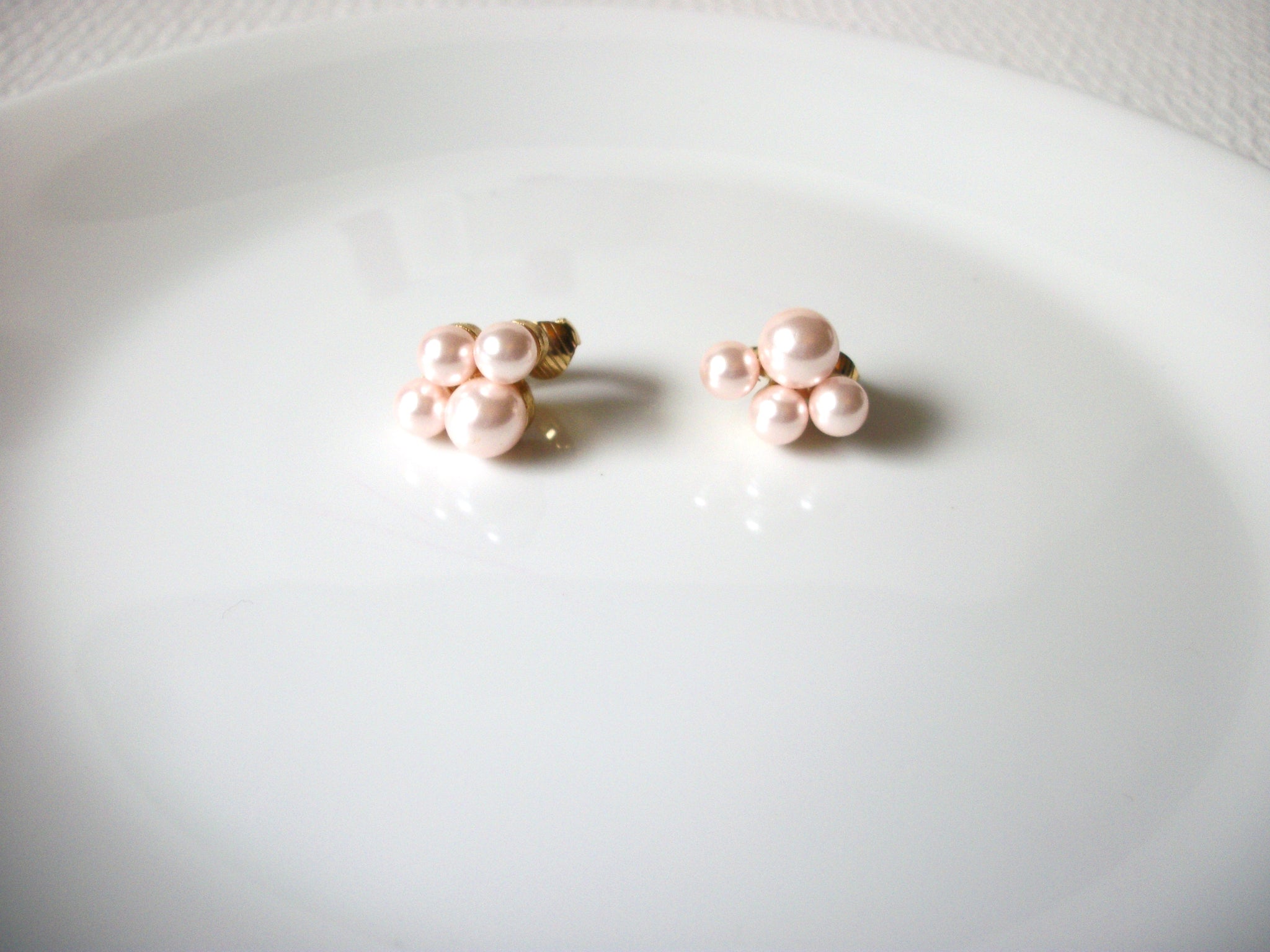 Vintage Pale Pink Floral Cluster Earrings 82620