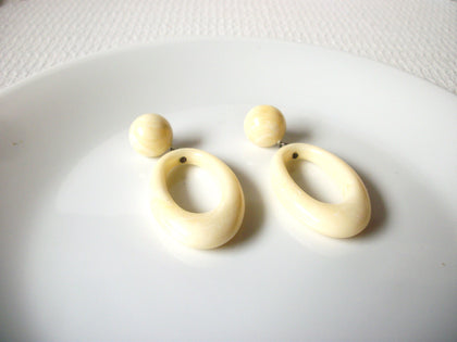 Retro Cream Hoop Earrings 82620