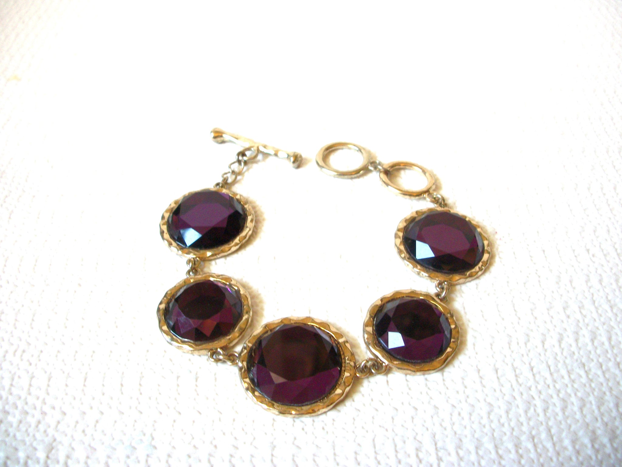 Vintage Purple Glass Bracelet 82820