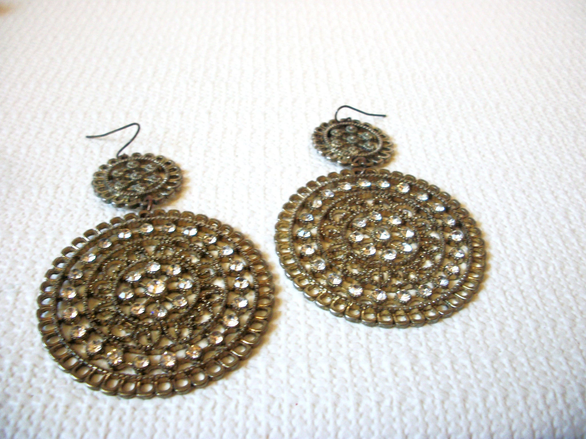 Retro Filigree Larger Rhinestone earrings 91120