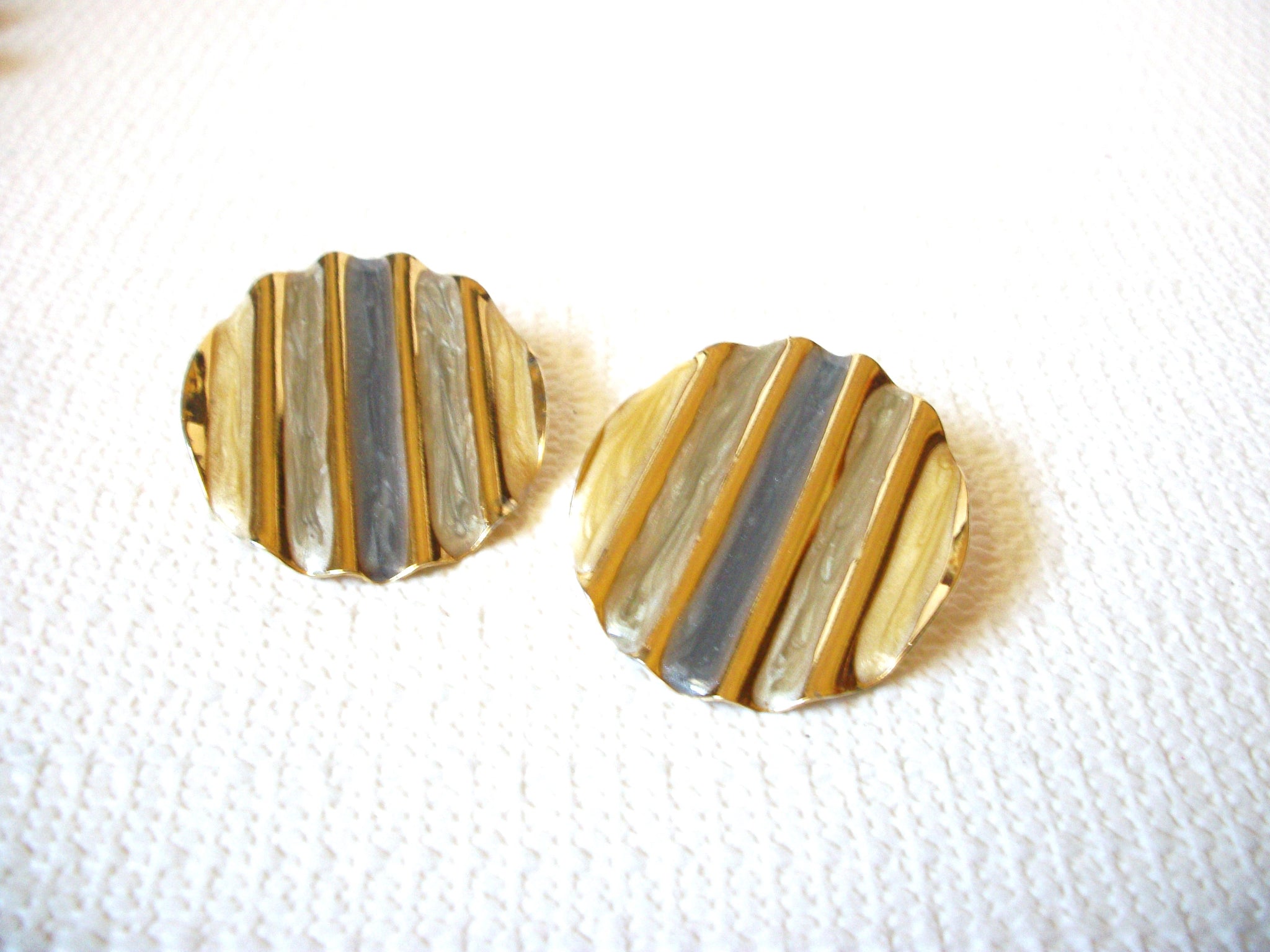 Retro Gold Sage Gray Earrings 82920