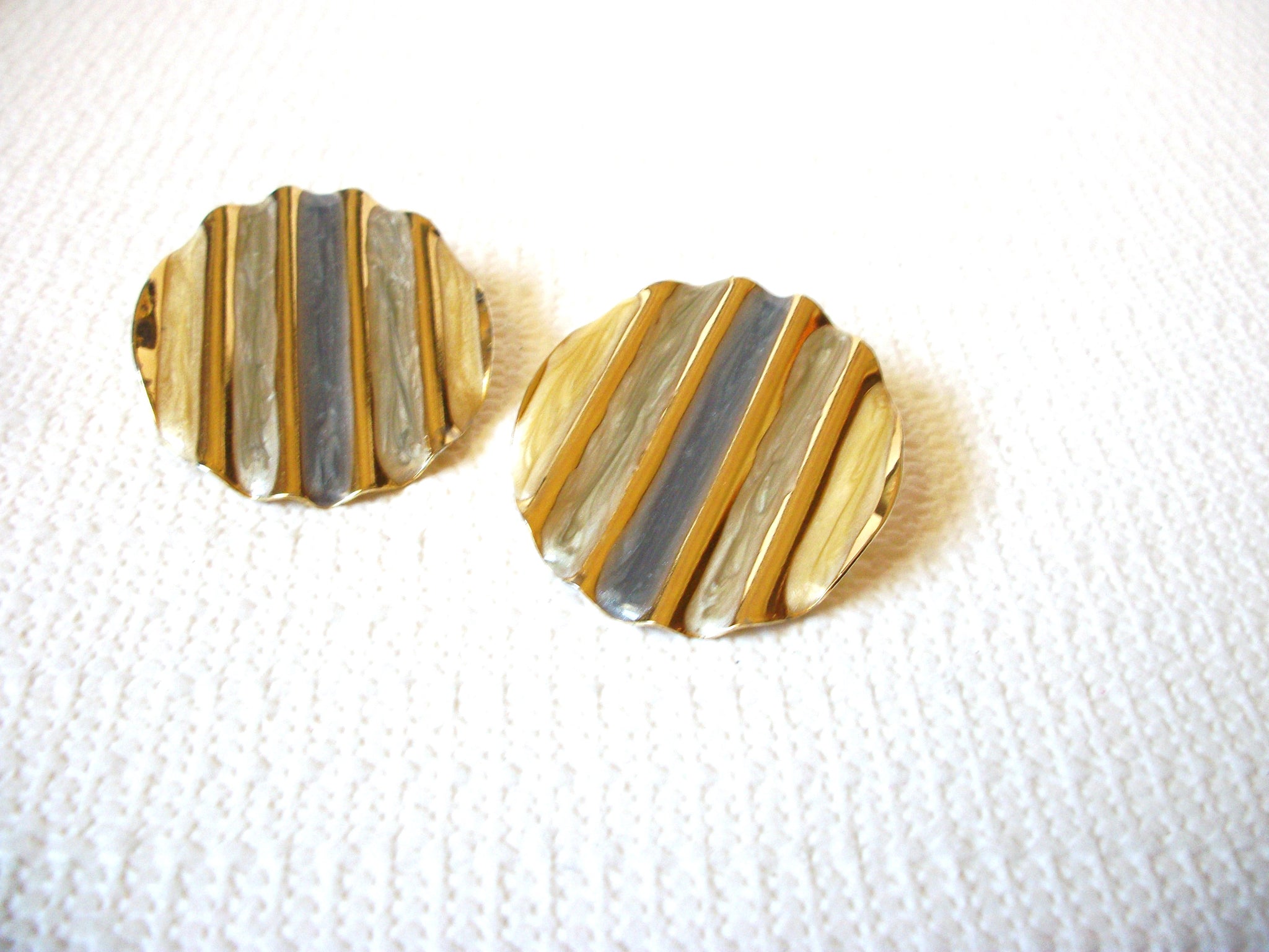 Retro Gold Sage Gray Earrings 82920