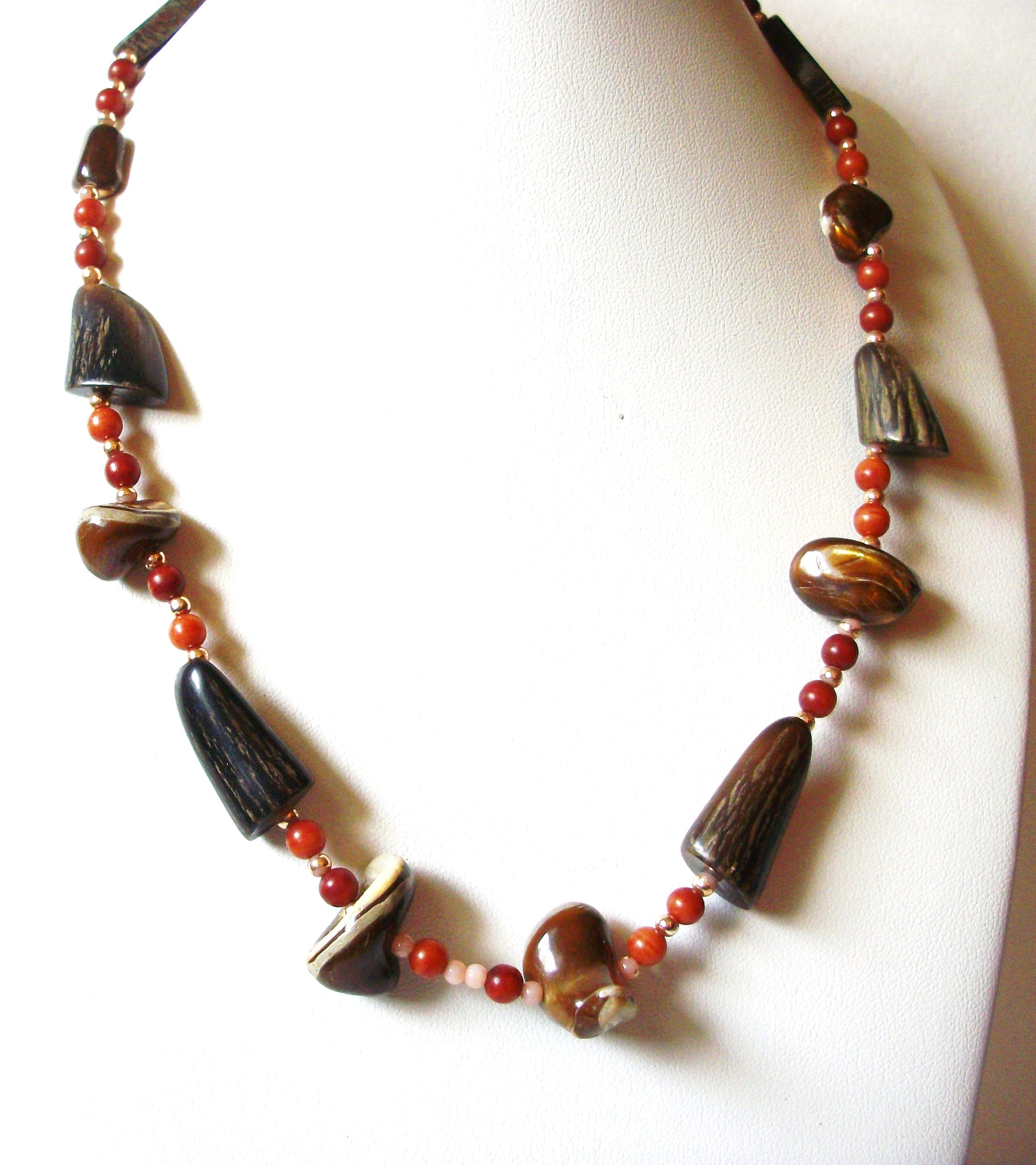 Southwestern Shell Stone Necklace 82920