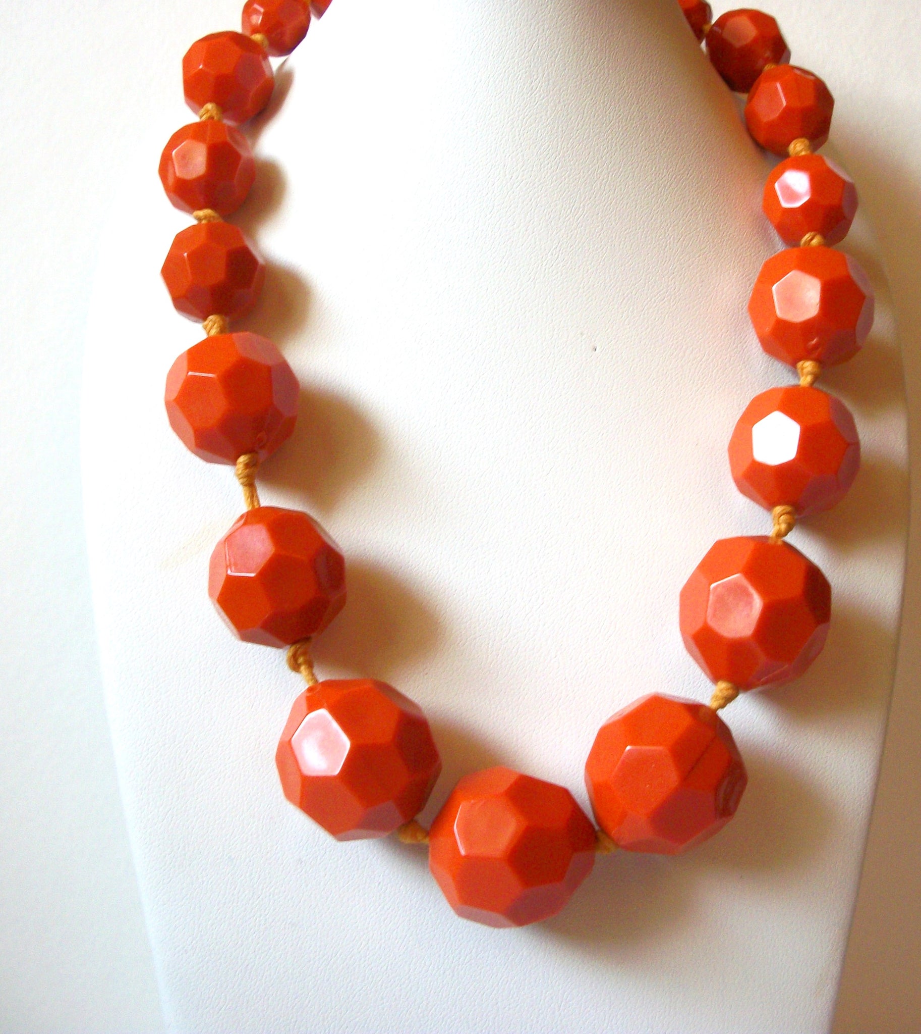 Retro Bright Orange Chunky Necklace 90220