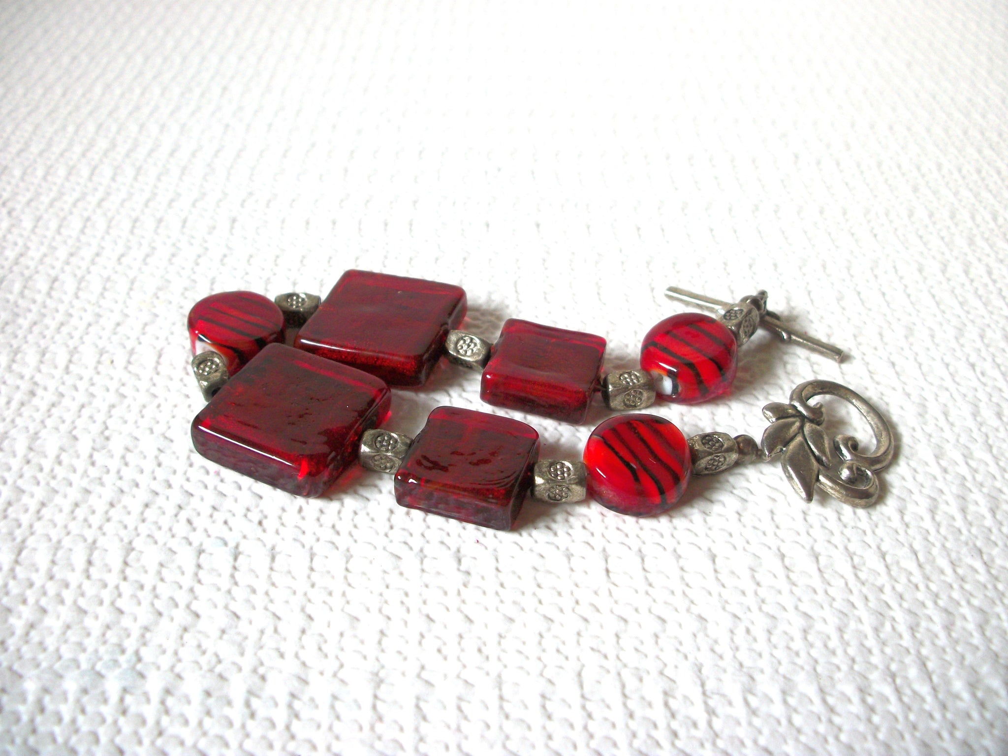 Vintage Red Foil Glass Bracelet 90420