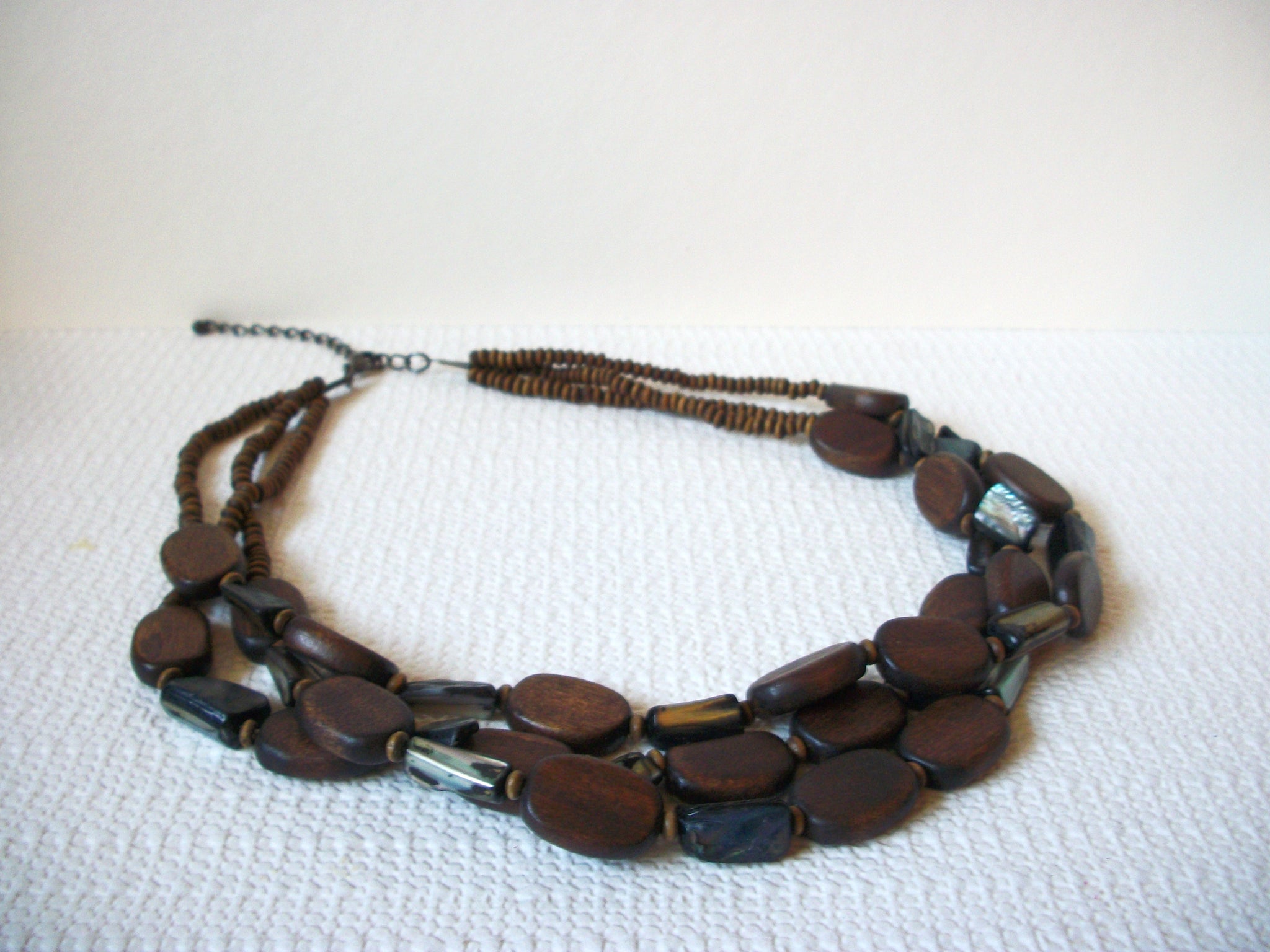 Bohemian Wood Shell Necklace 90820