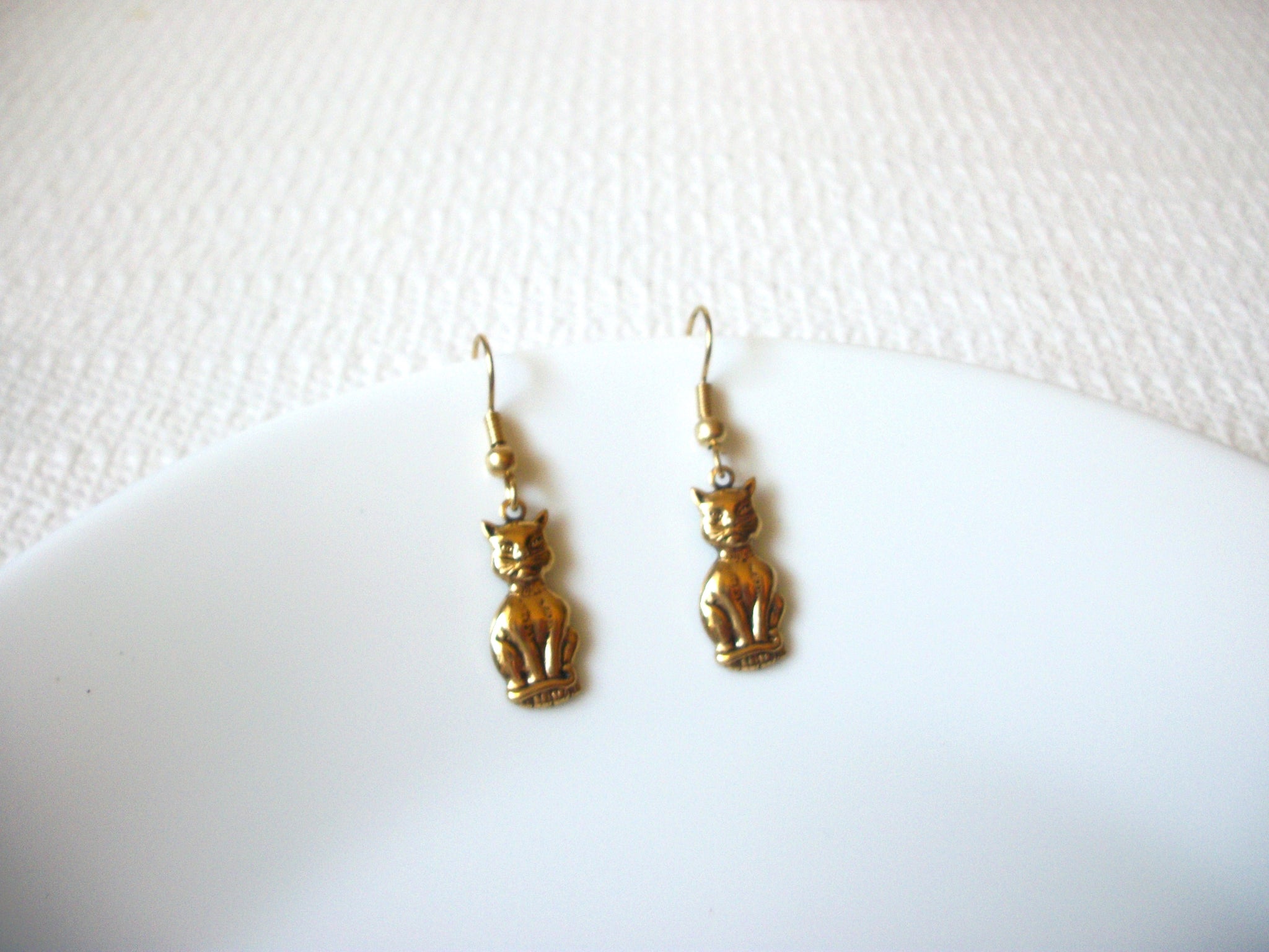 Vintage Brass Cat Earrings 91020