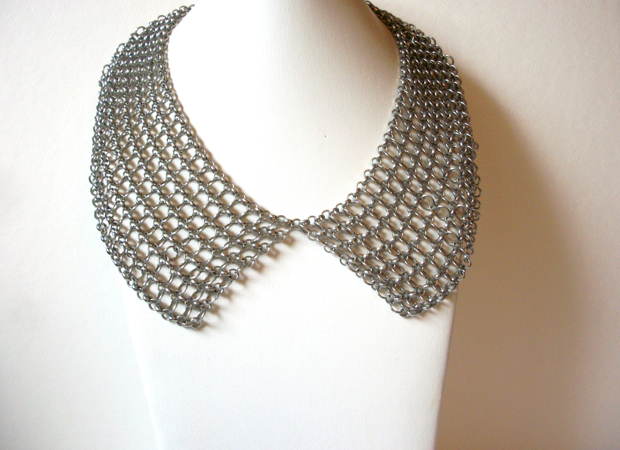 Retro Silver Toned Links Collar Necklace 91220