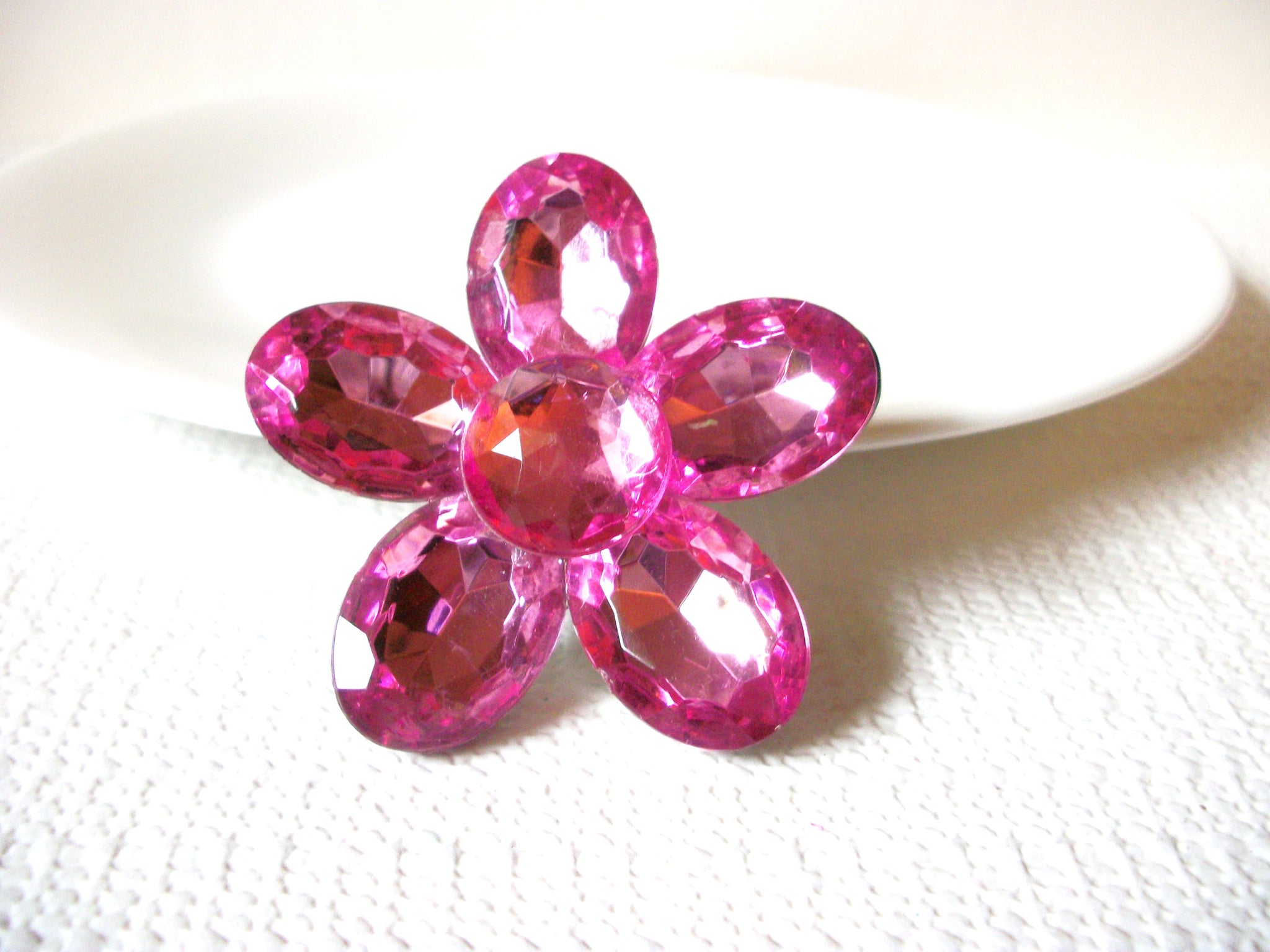 Retro Pink Glass Flower Brooch Pin 91120