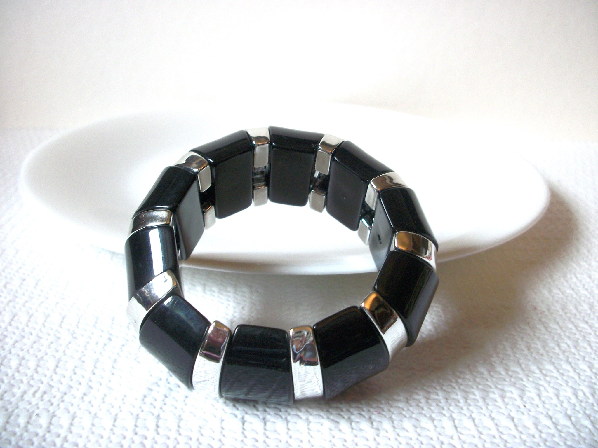 Retro Black Lucite Silver Bracelet 91120