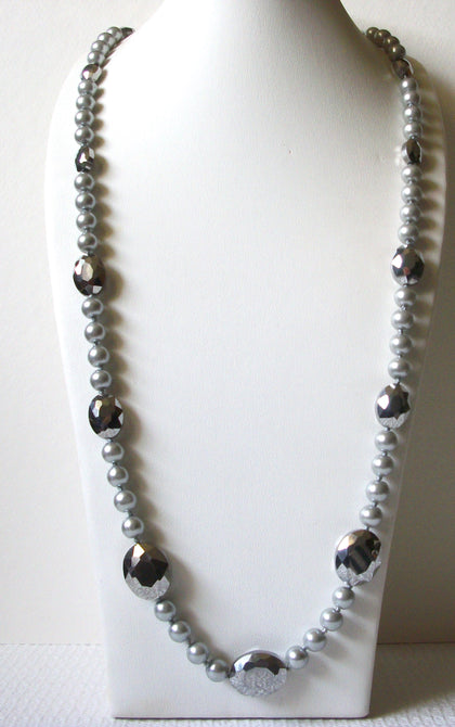 Retro Silver Grey Glass Necklace 91420