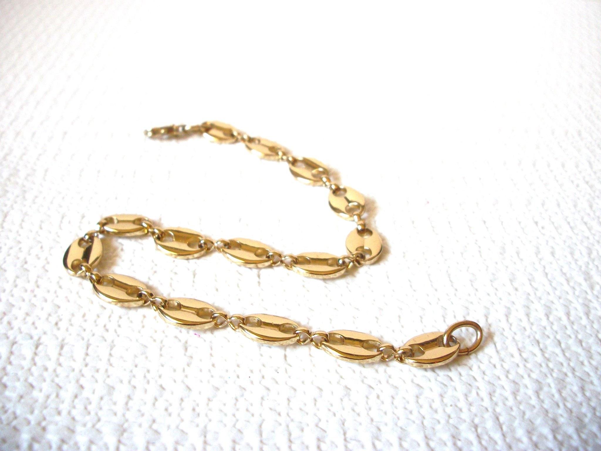 Retro Long Gold Toned Bracelet 91220