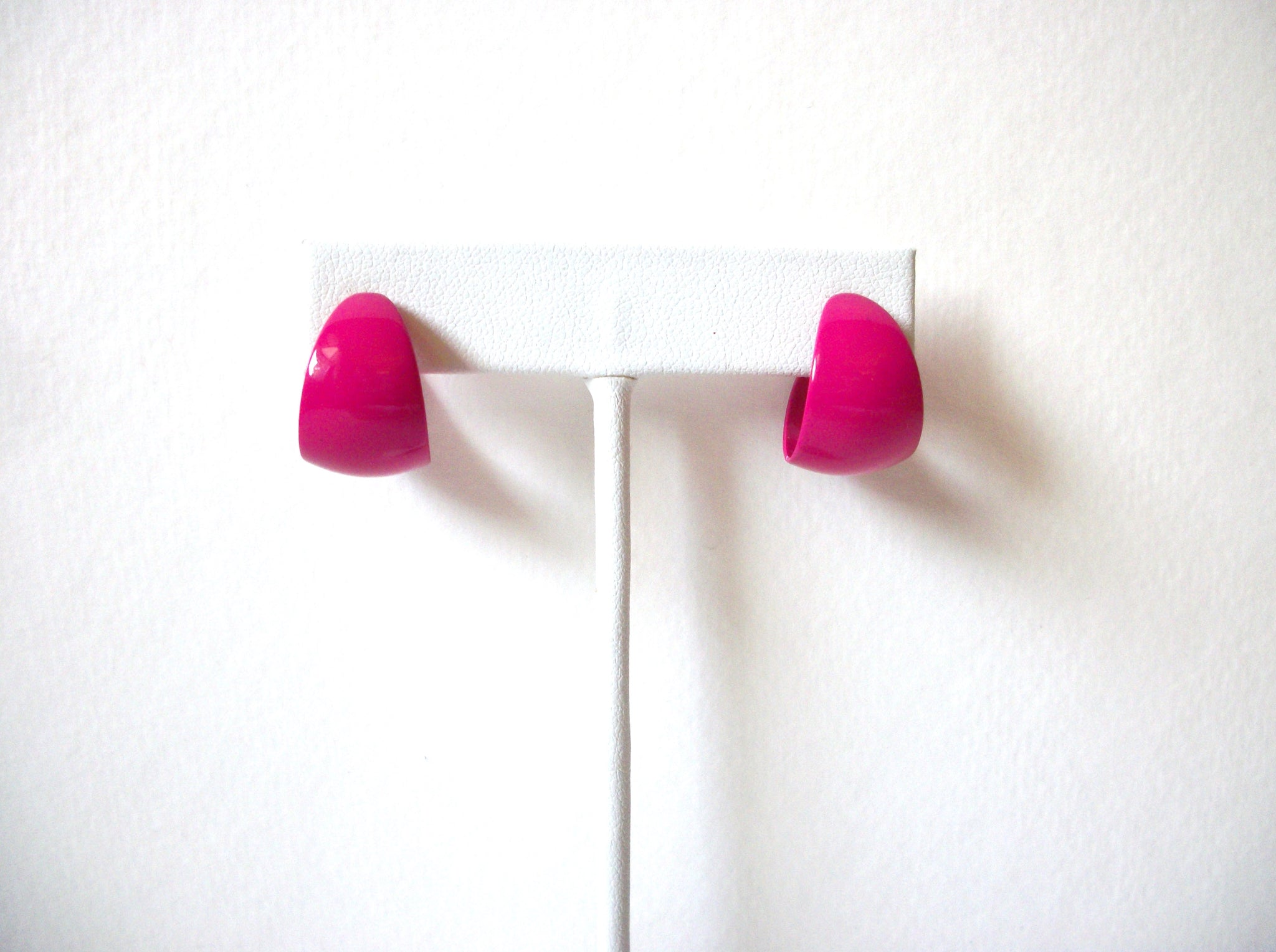 Retro Pink Hoop Earrings 91520