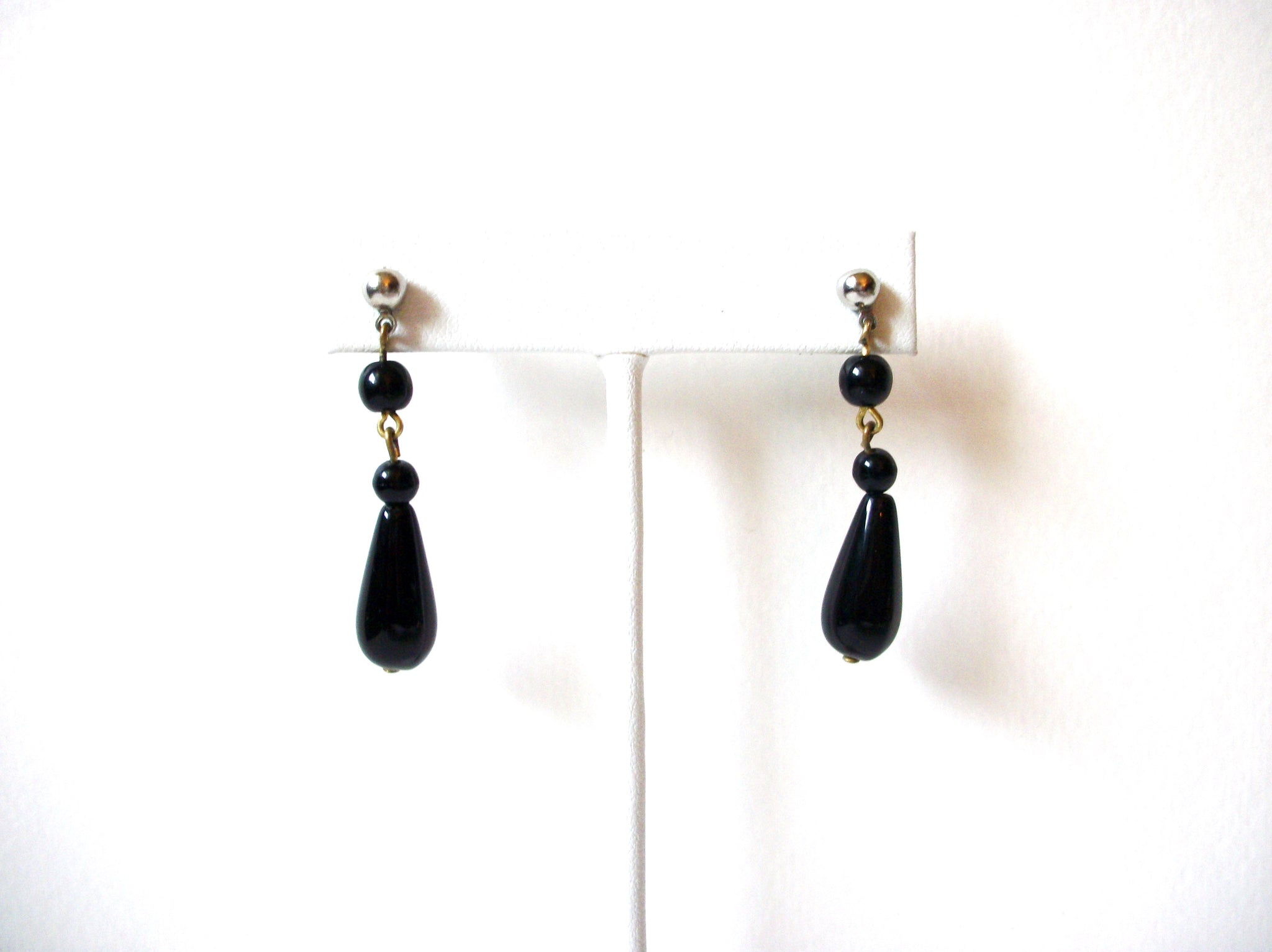 Retro Black Glass Earrings 91420