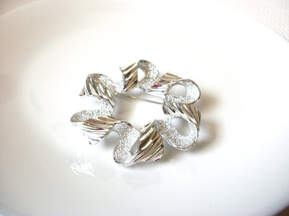 SARAH COV Ribbon Textured Brooch Pin 91520