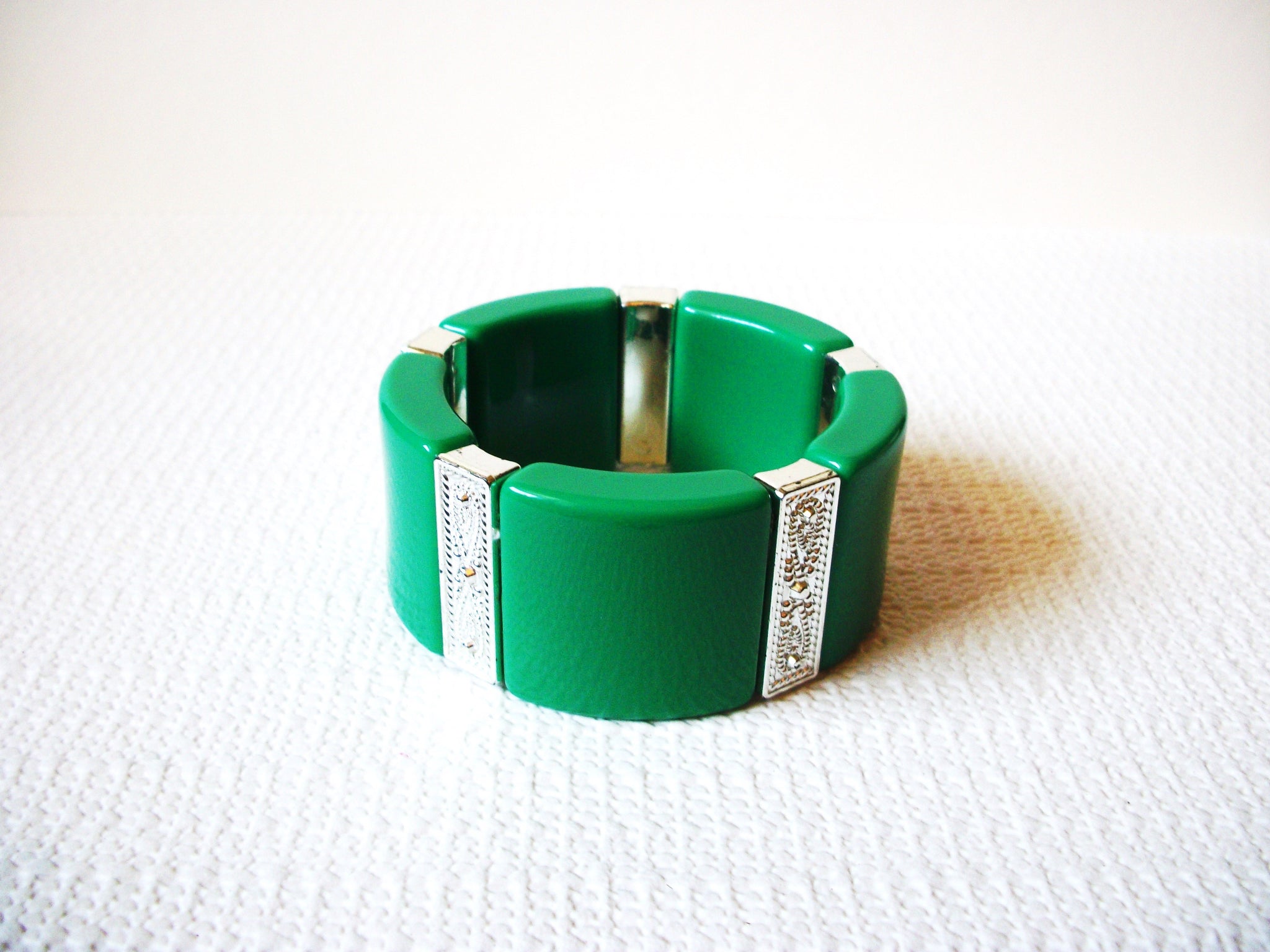 Retro Wide Silver Green Bracelet 91620