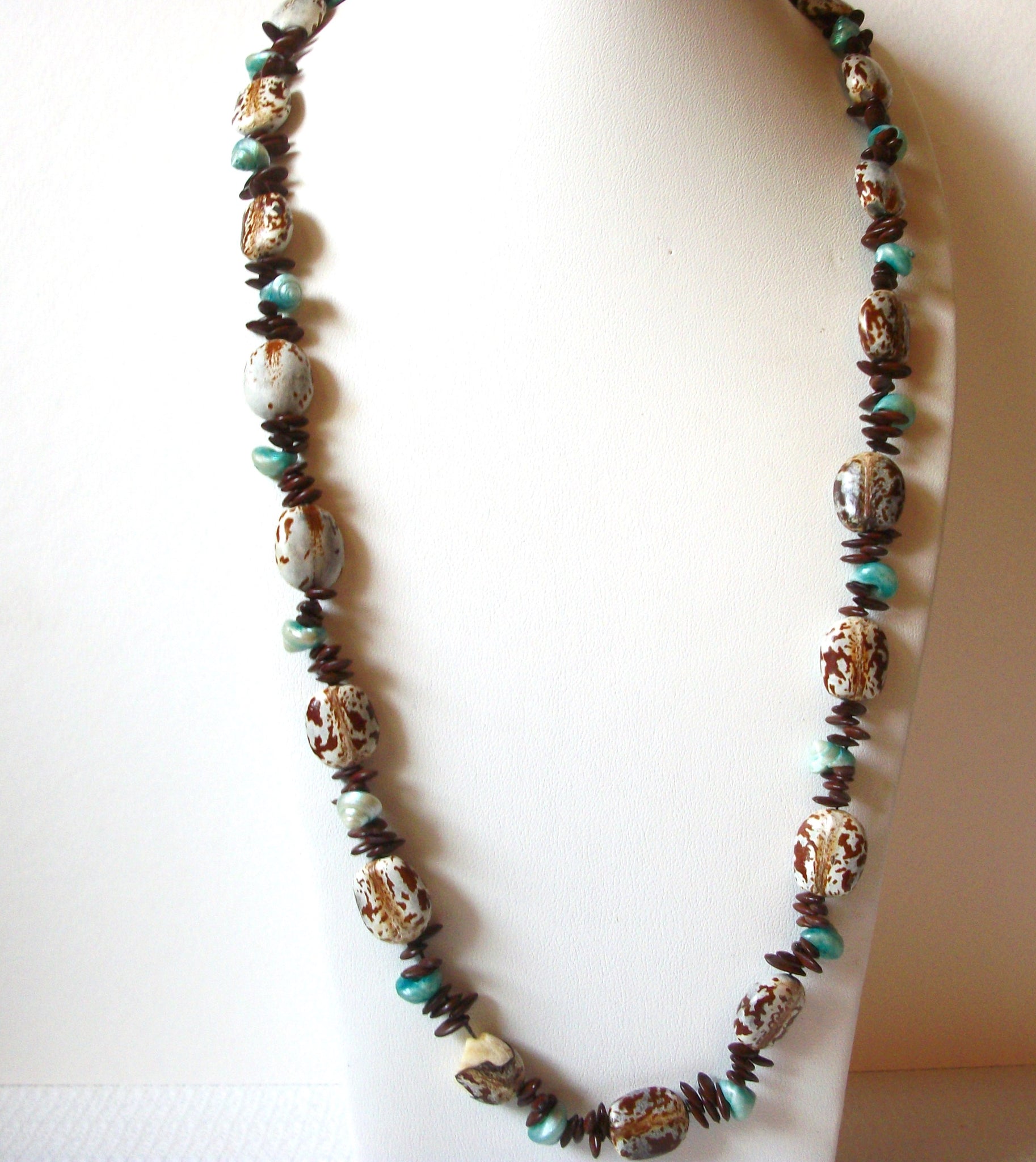 Retro Organic Nut Shell Necklace 91720