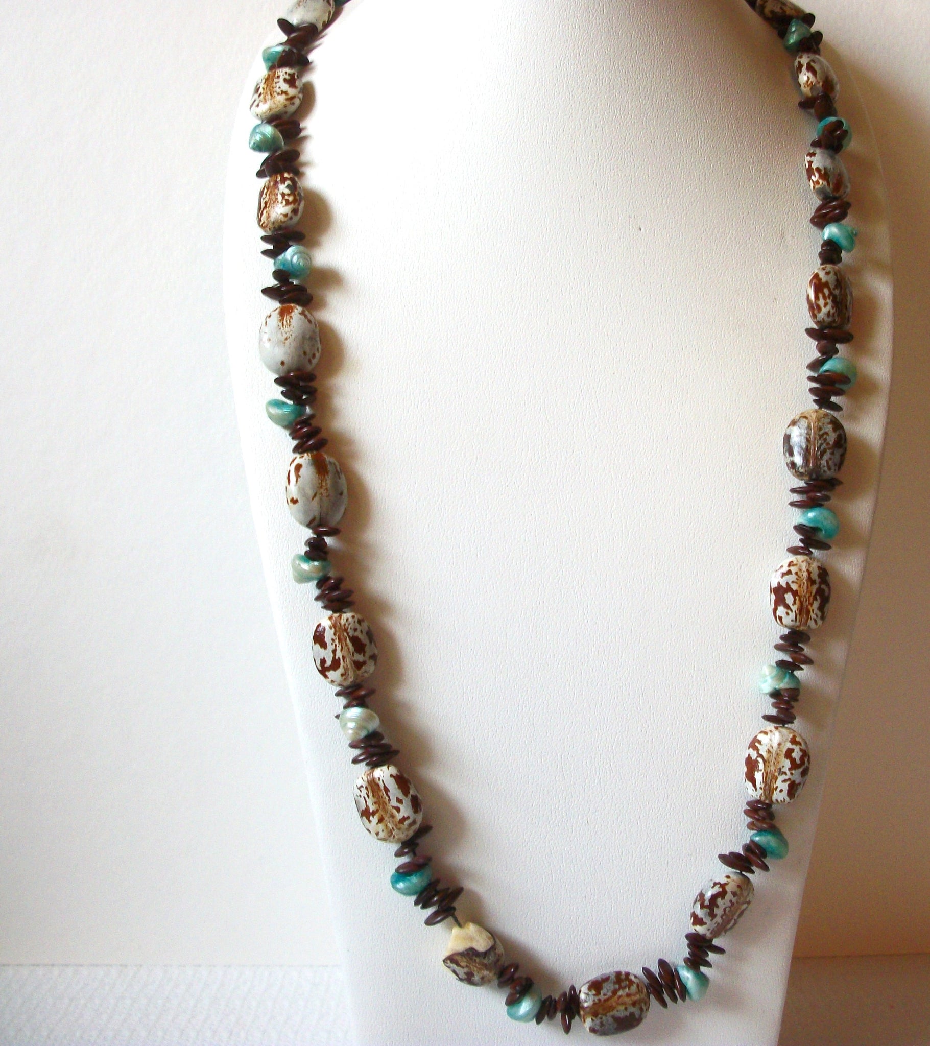 Retro Organic Nut Shell Necklace 91720