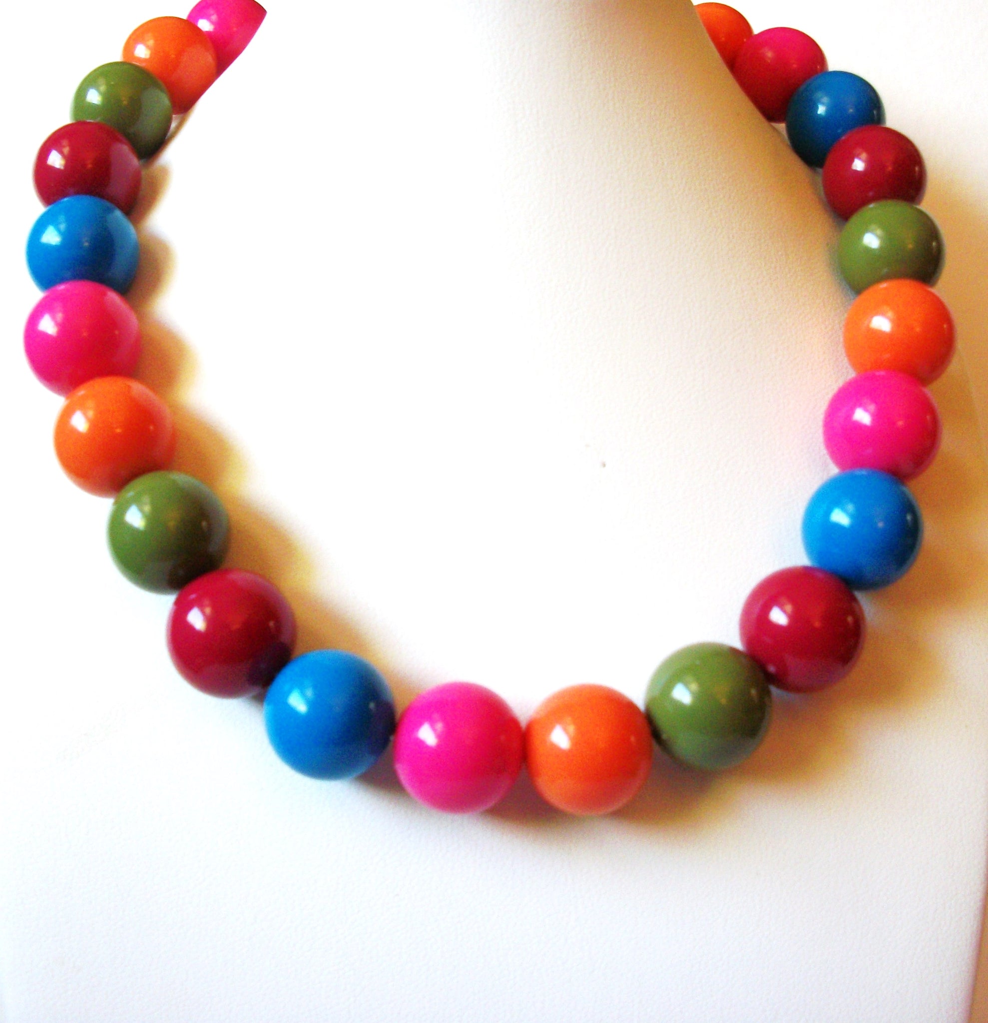 Retro Colorful Necklace 91920