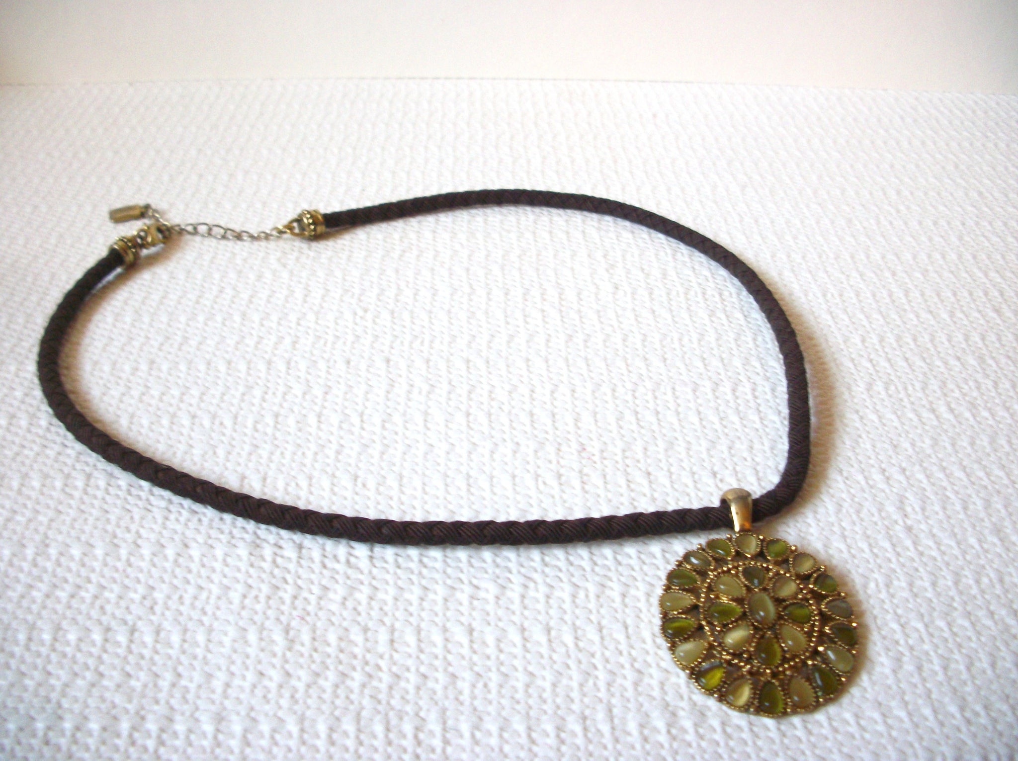 CHAPS Vintage Brown Green Necklace 92120