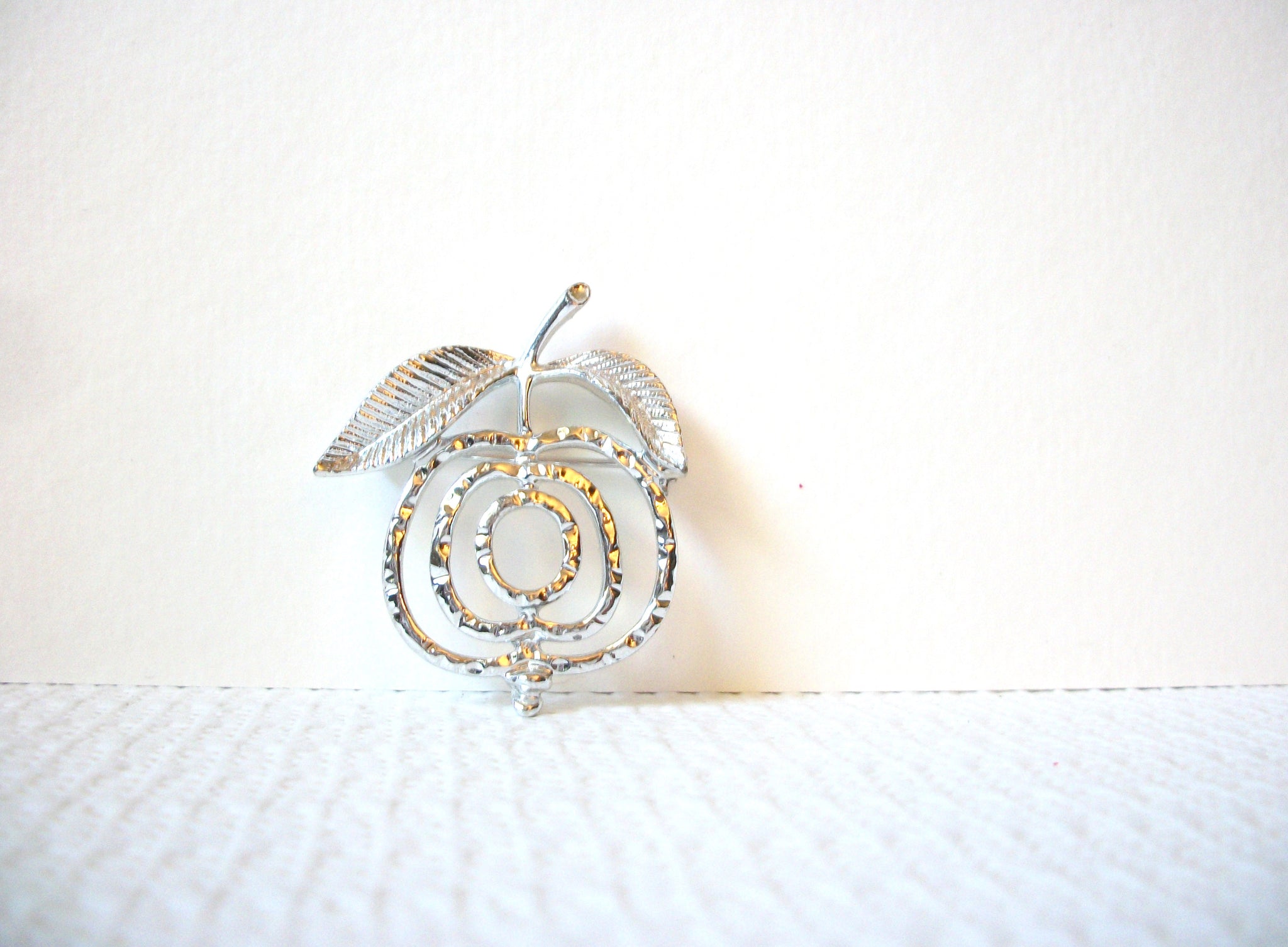 SARAH COV Fruit Brooch Pin 92320