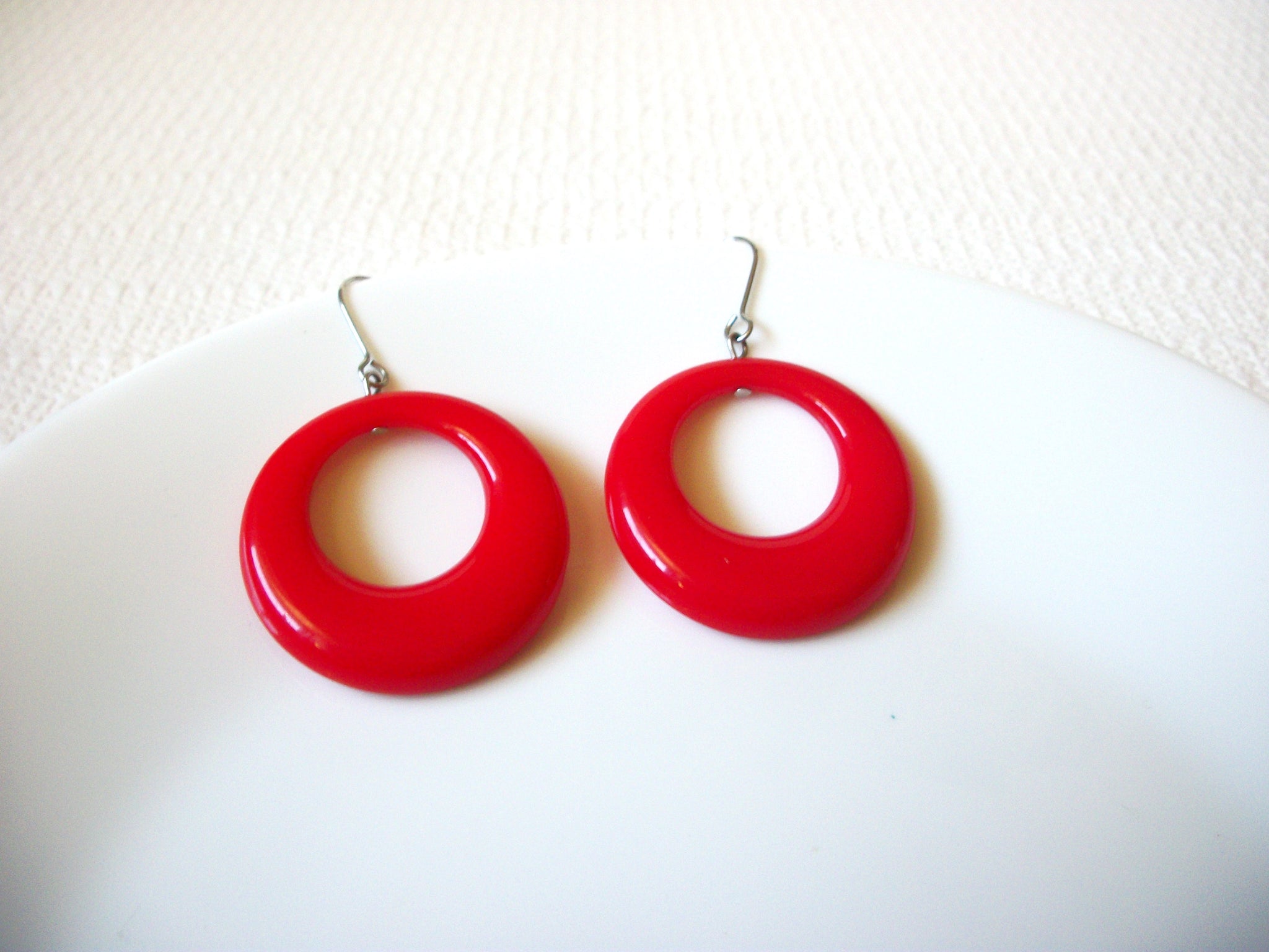 Retro Red Earrings 92320